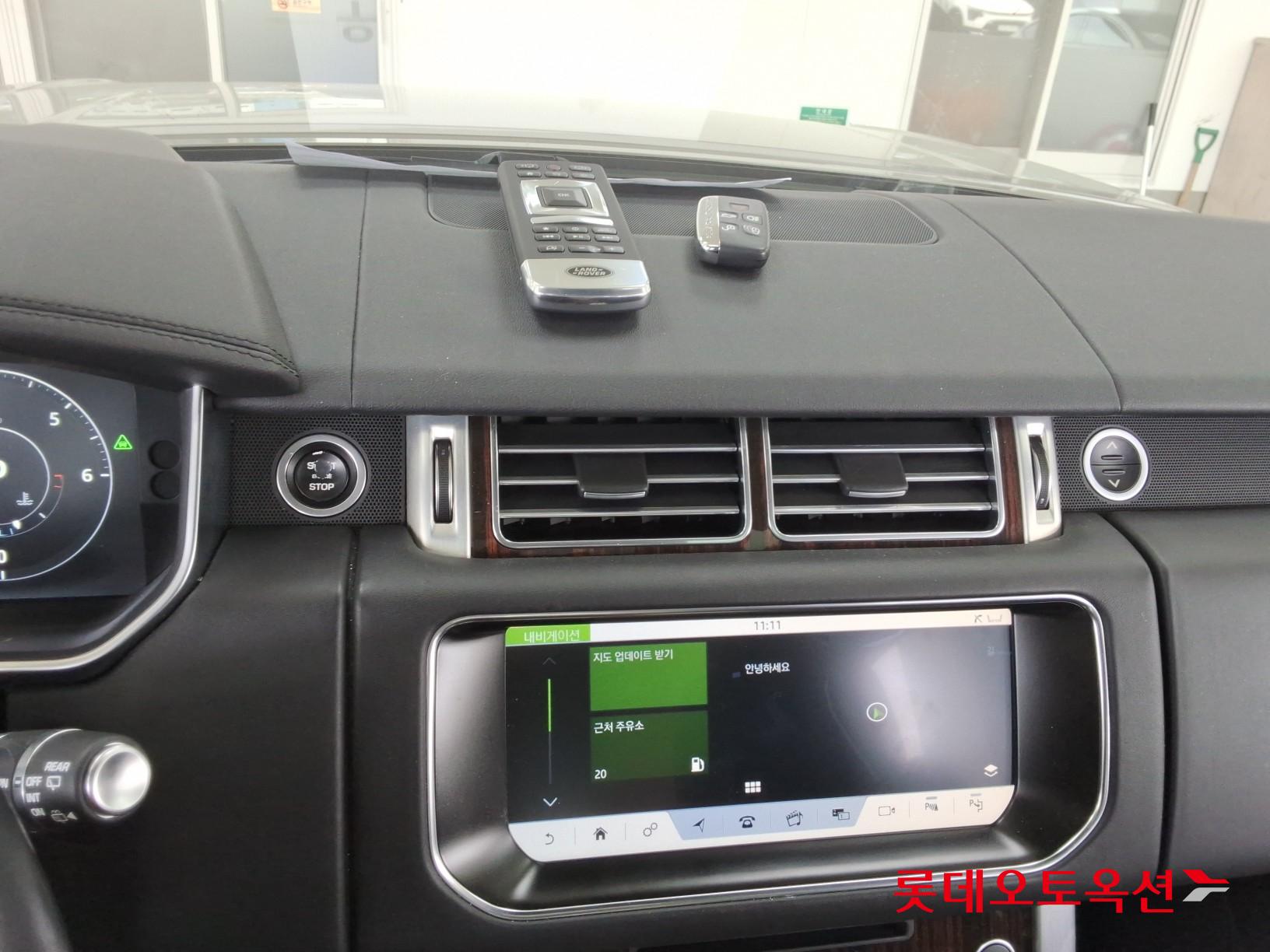 LAND-ROVER 레인지로버 - 32