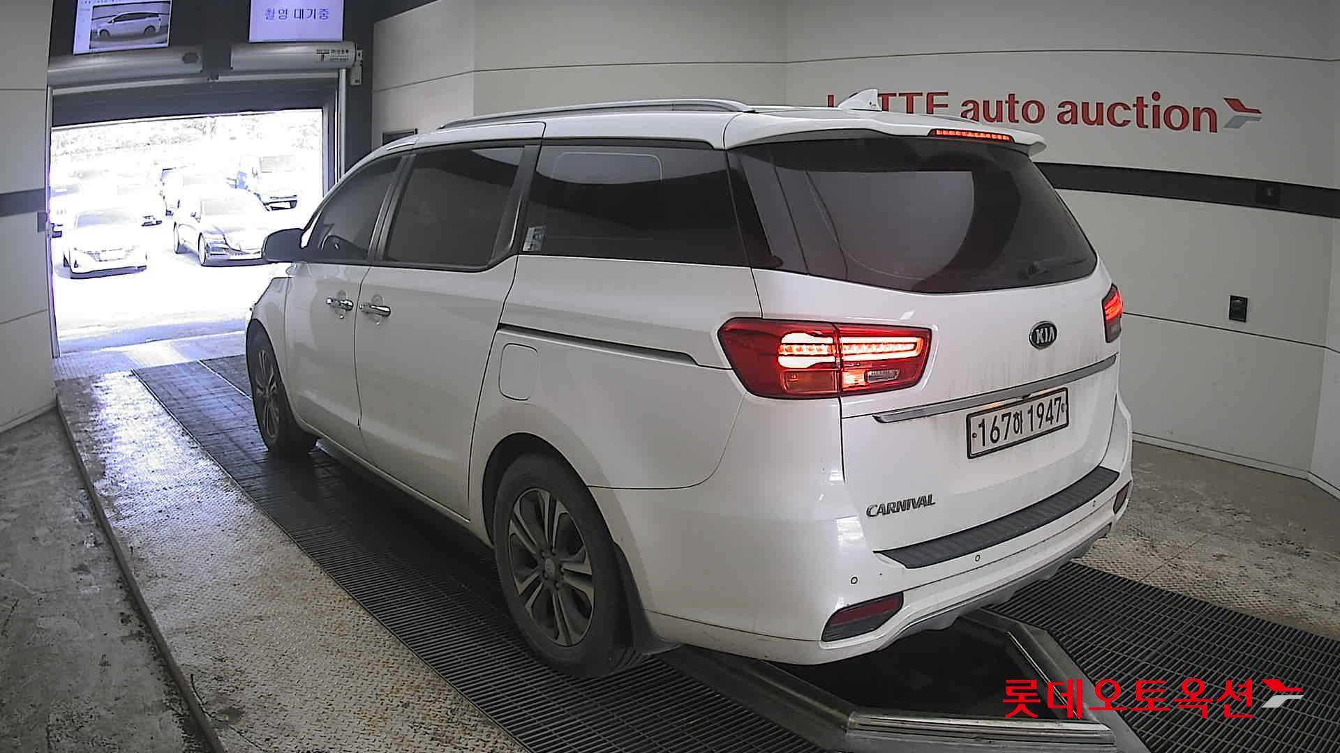 كيا نيو كارنيفال 2020 - صورة 4