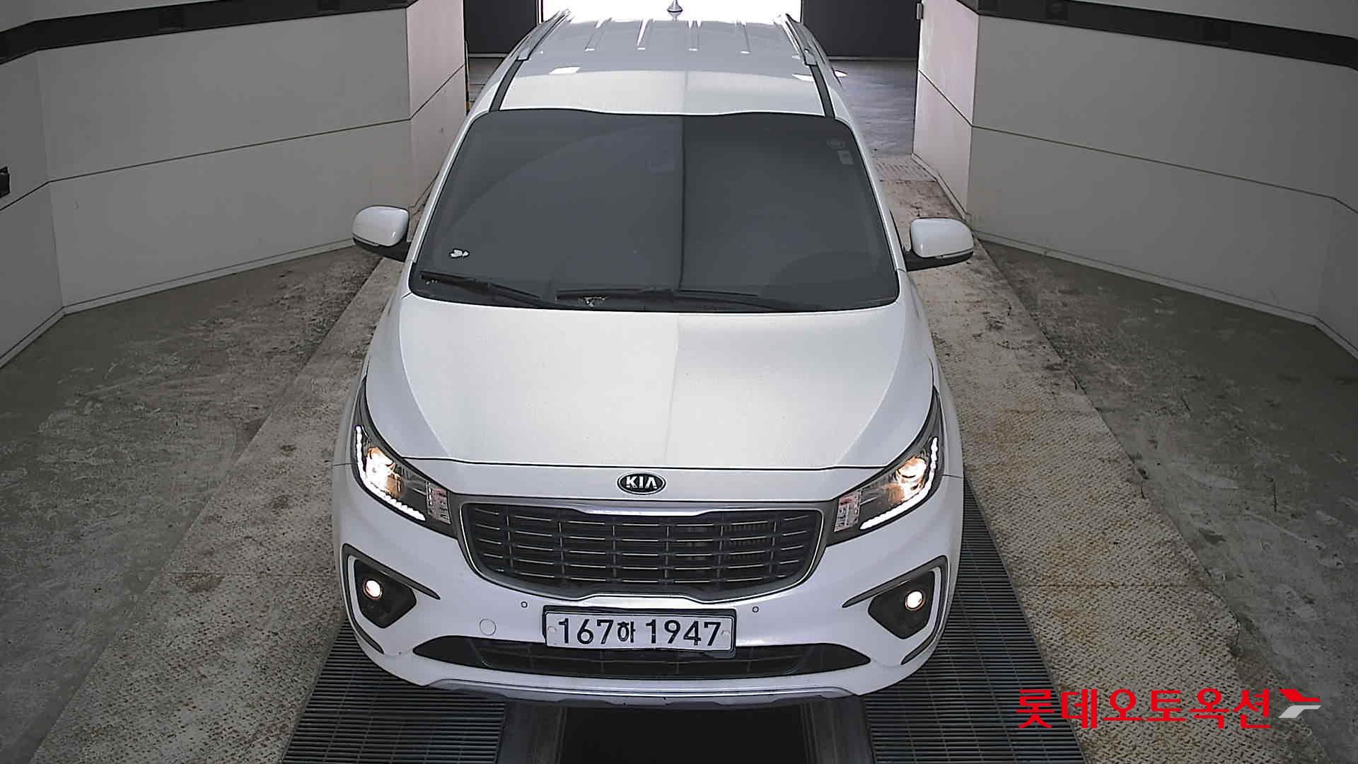 كيا نيو كارنيفال