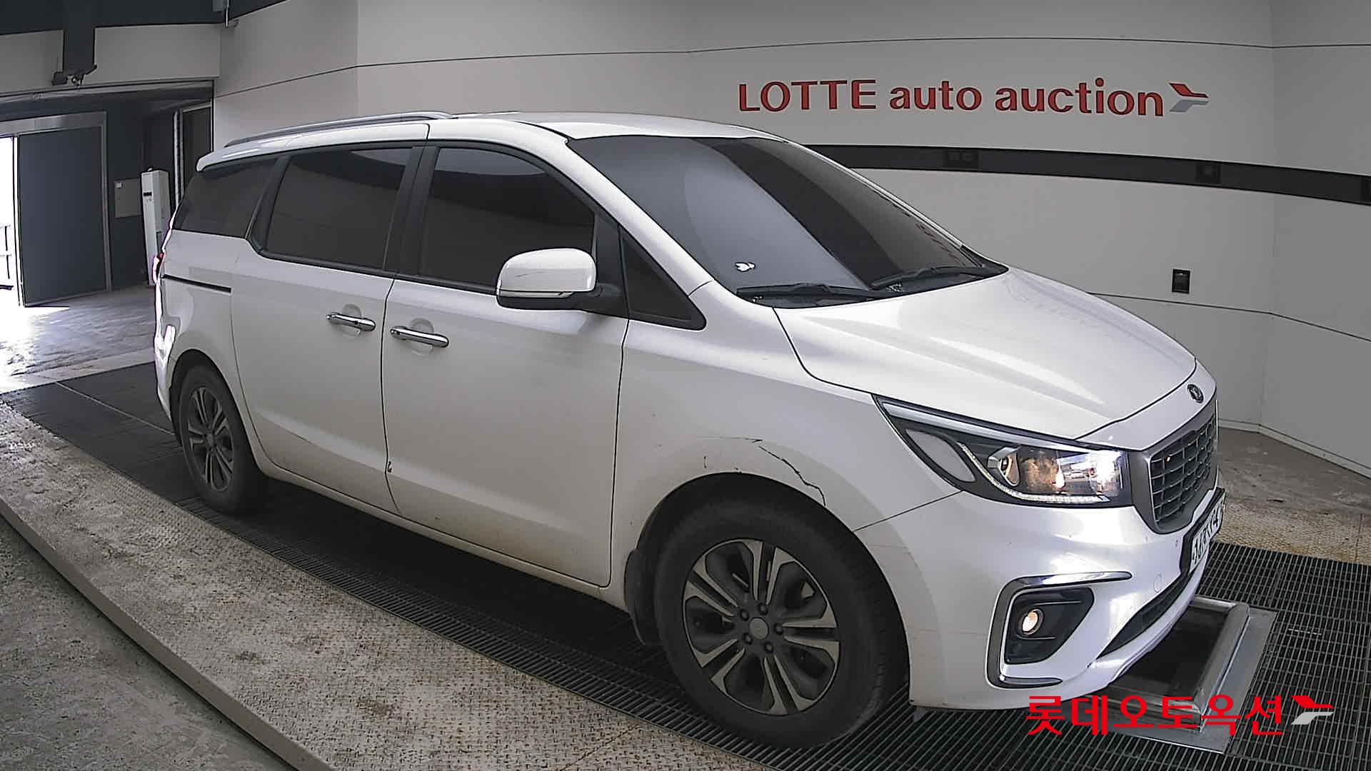 كيا نيو كارنيفال 2020 - صورة 23