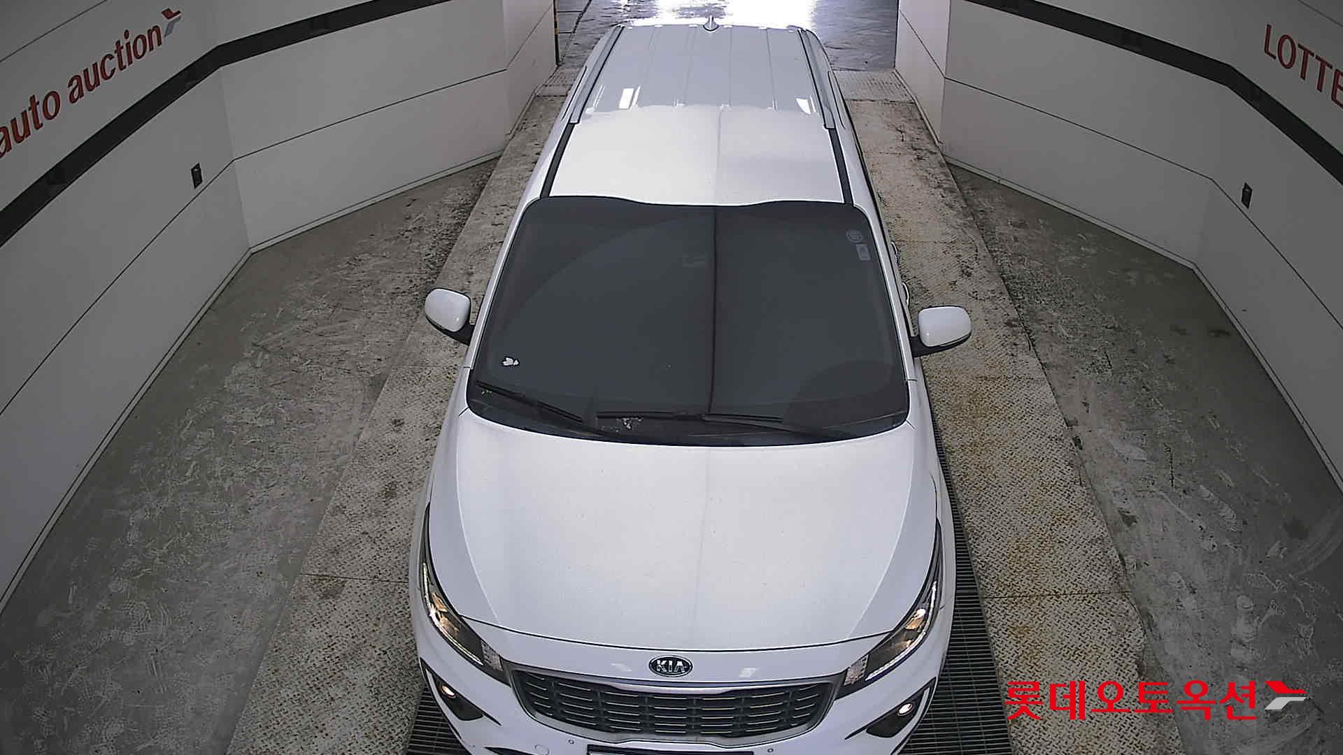 كيا نيو كارنيفال 2020 - صورة 7