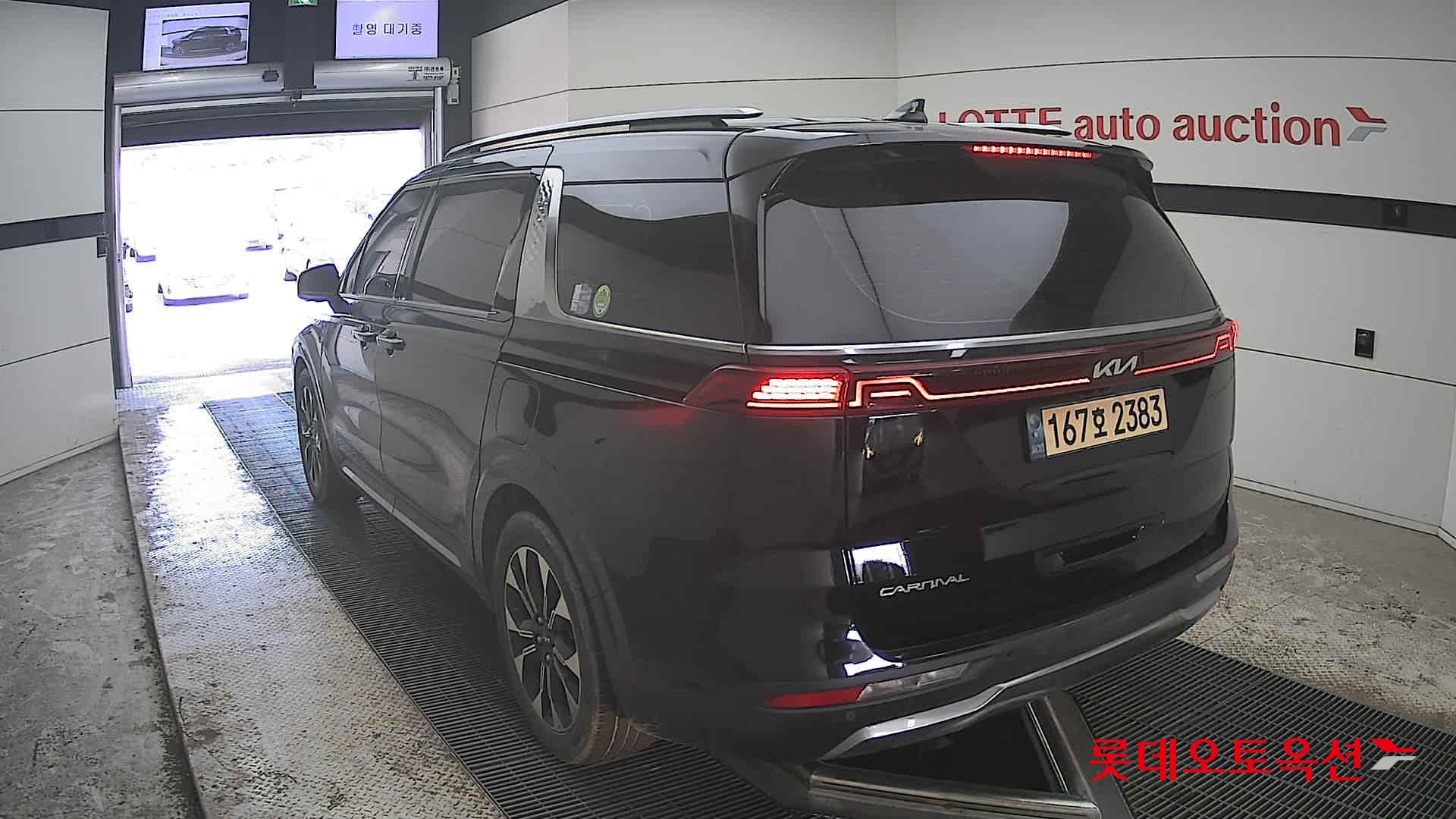 Kia Carnival 2023 - Image 16