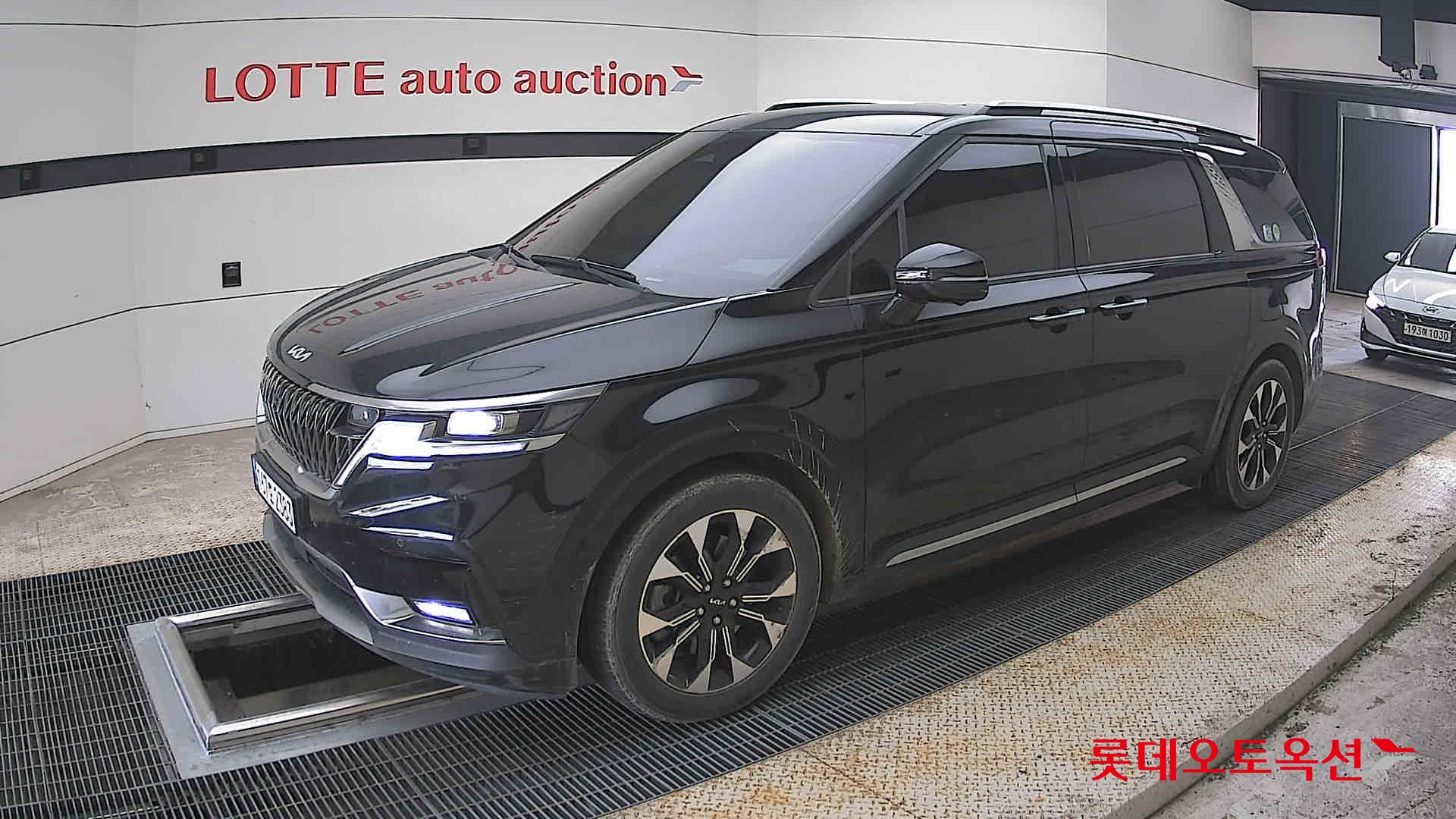 Kia Carnival 2023 - Image 11