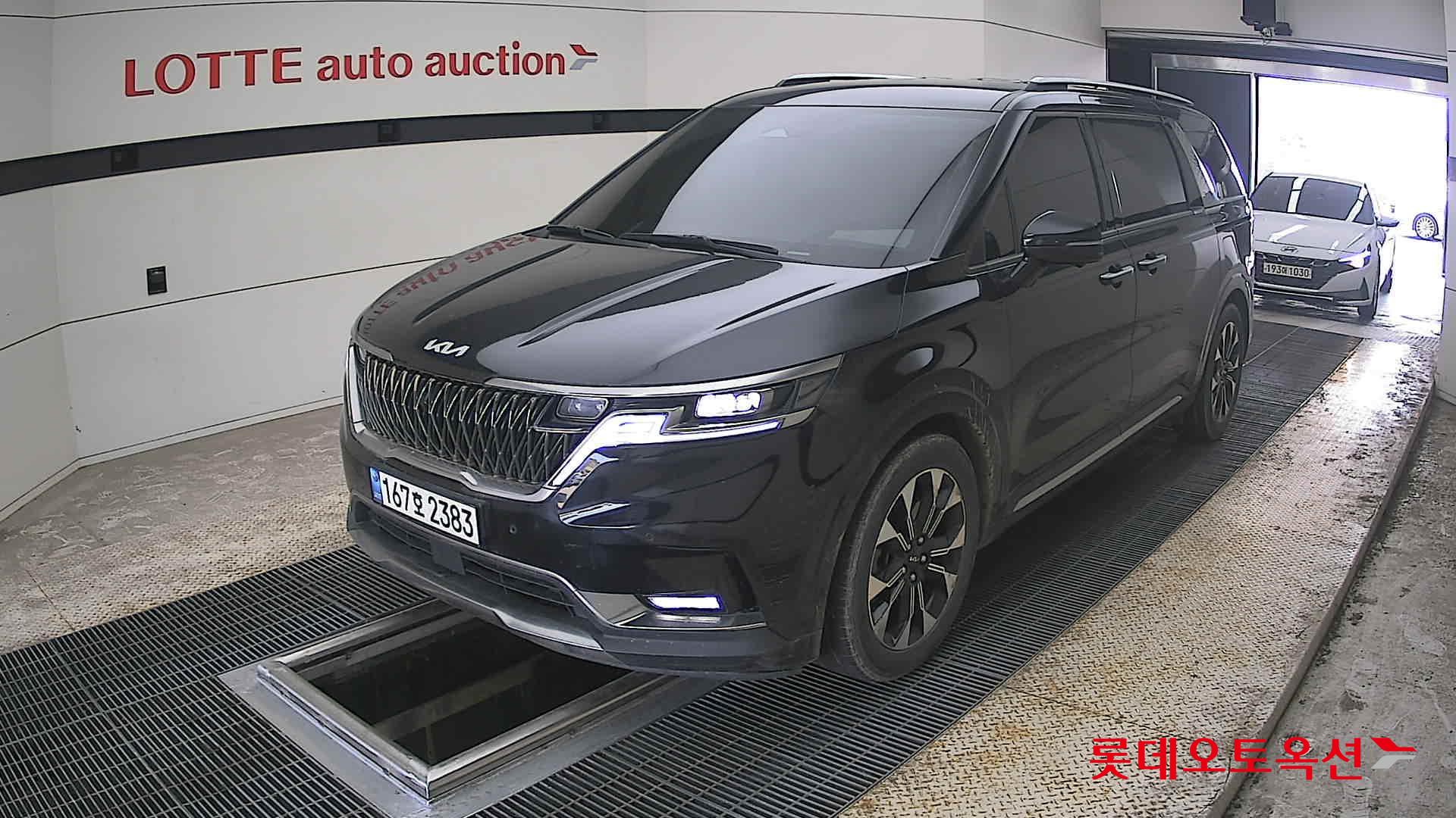 Kia Carnival 2023 - Image 3