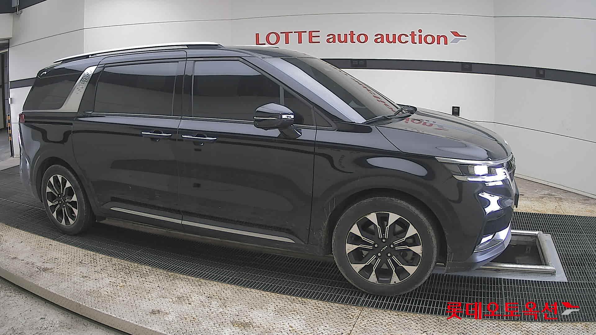 Kia Carnival 2023 - Image 22