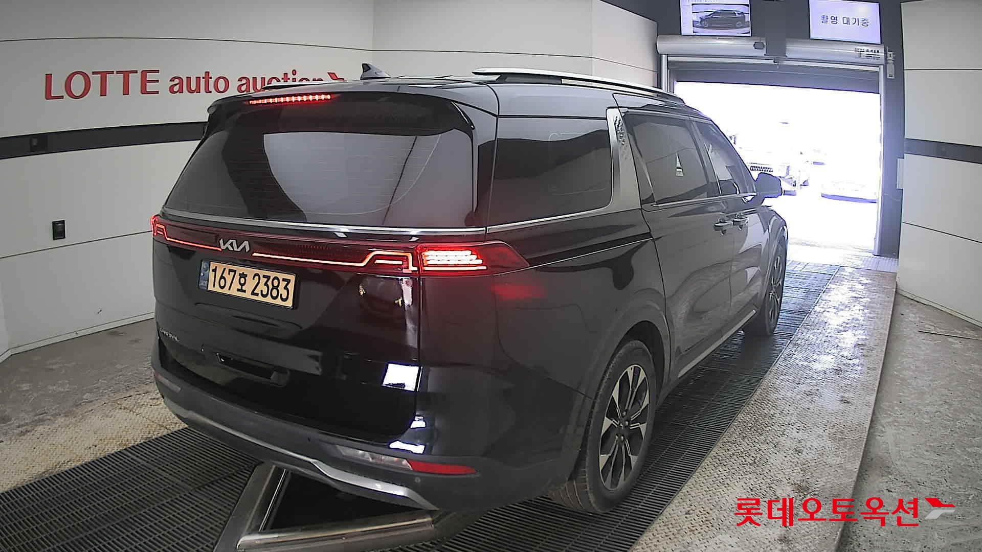 Kia Carnival 2023 - Image 18