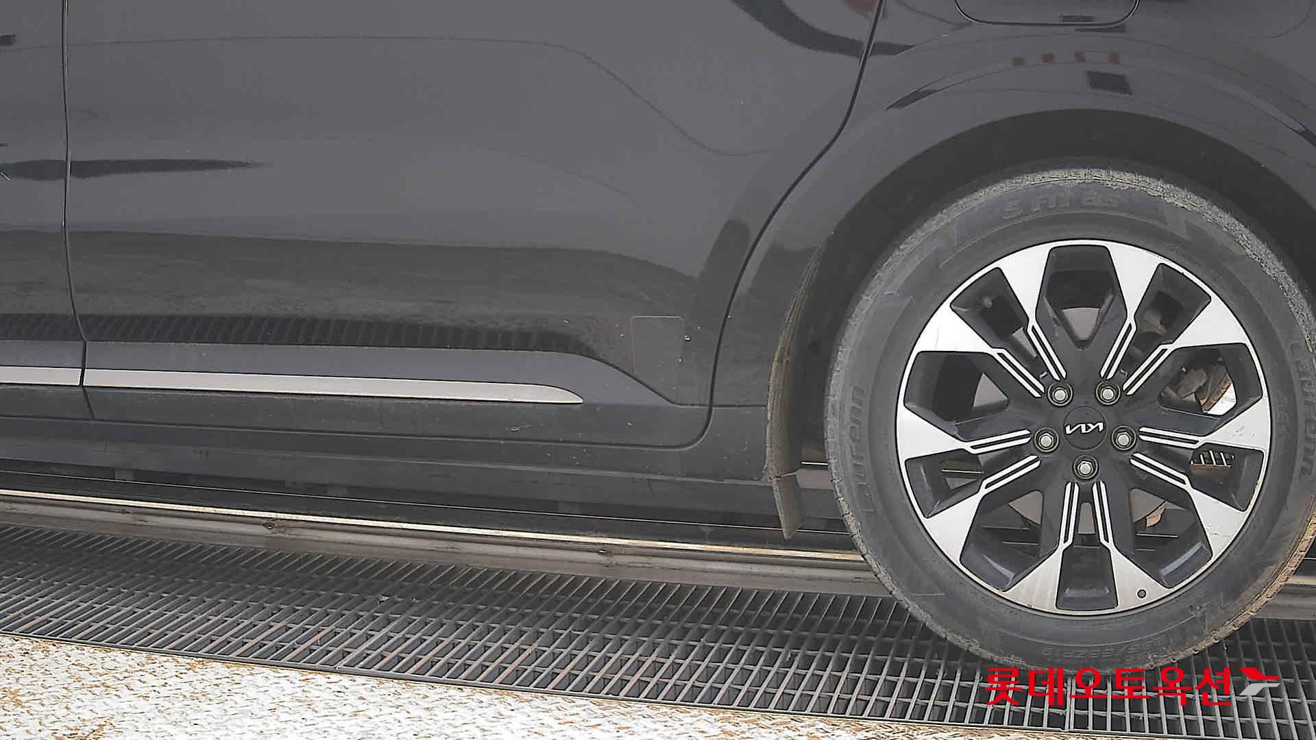 Kia Carnival 2023 - Image 26