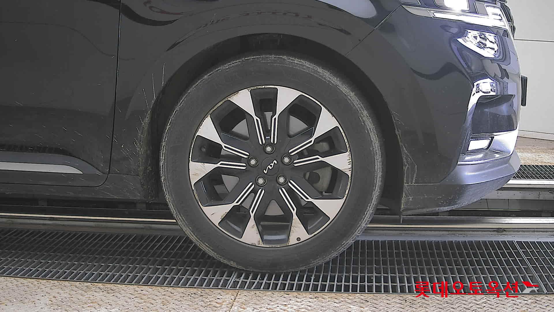 Kia Carnival 2023 - Image 27