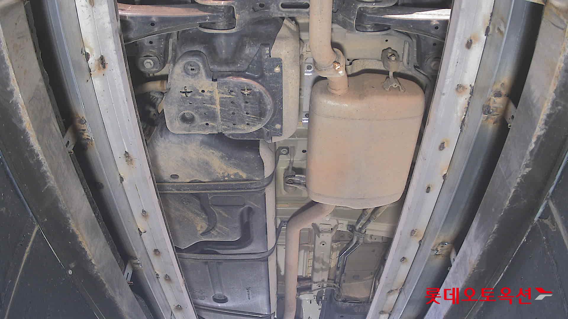 Kia Carnival 2023 - Image 2