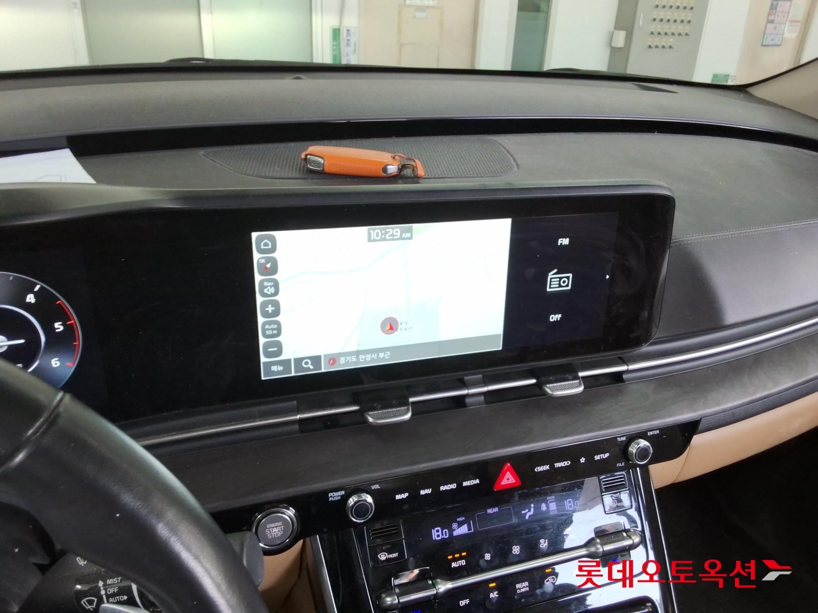 Kia Carnival 2023 - Image 32