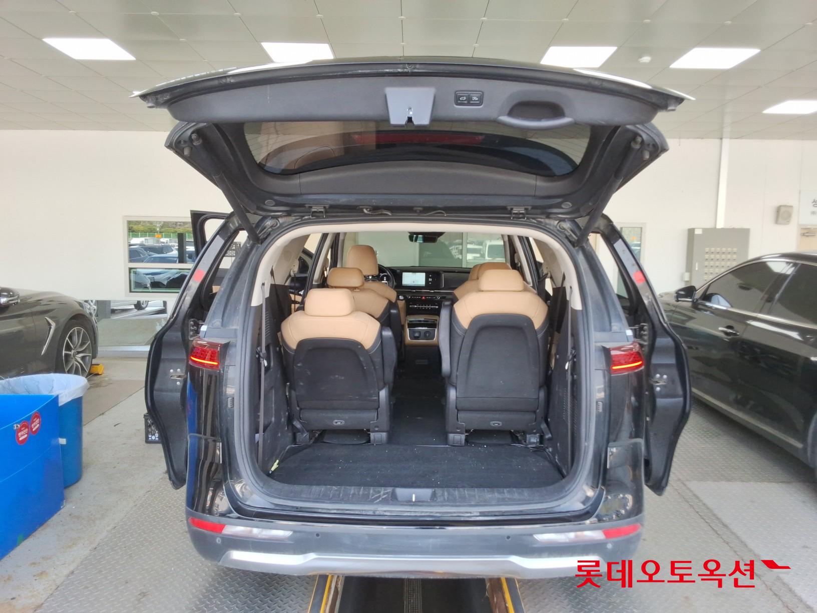 Kia Carnival 2023 - Image 9