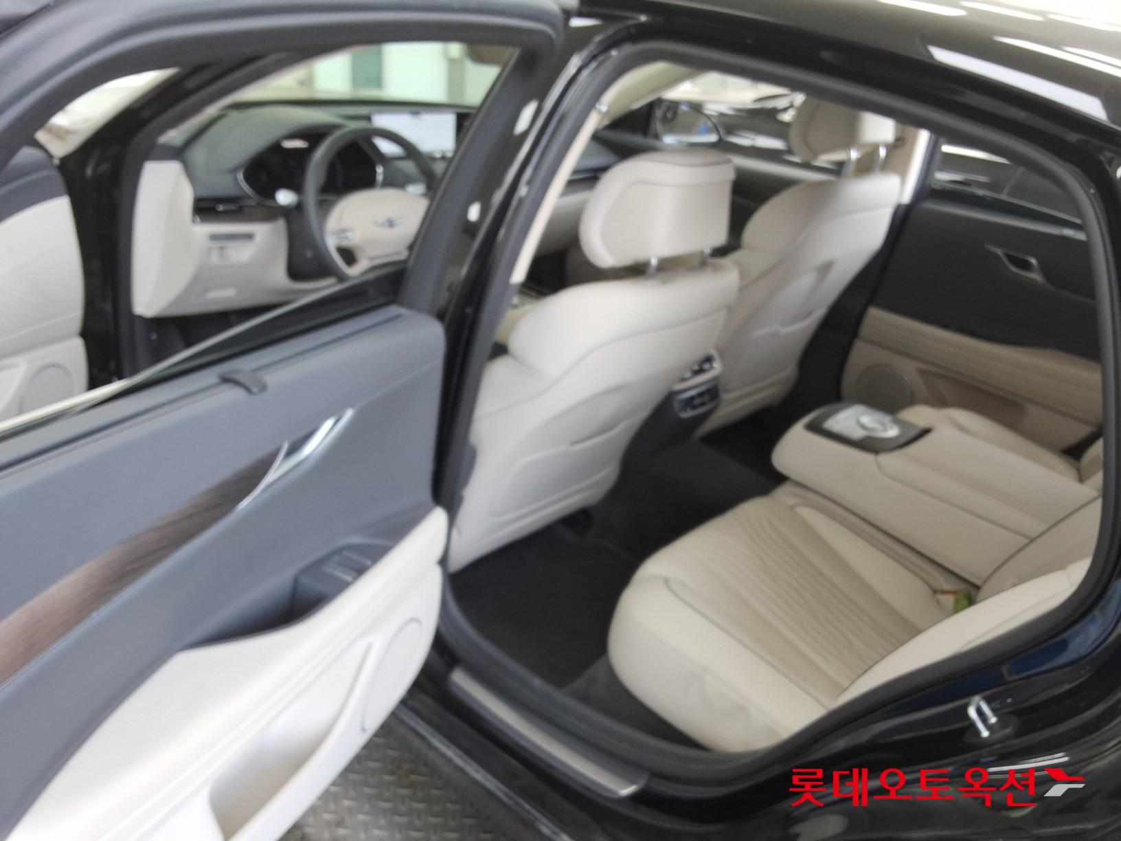 2021 - genesis g80