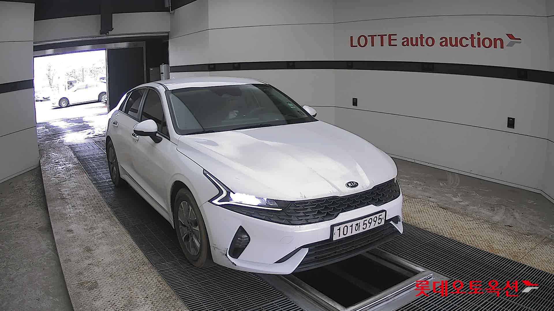 기아자동차 K5 2021 - 이미지 24