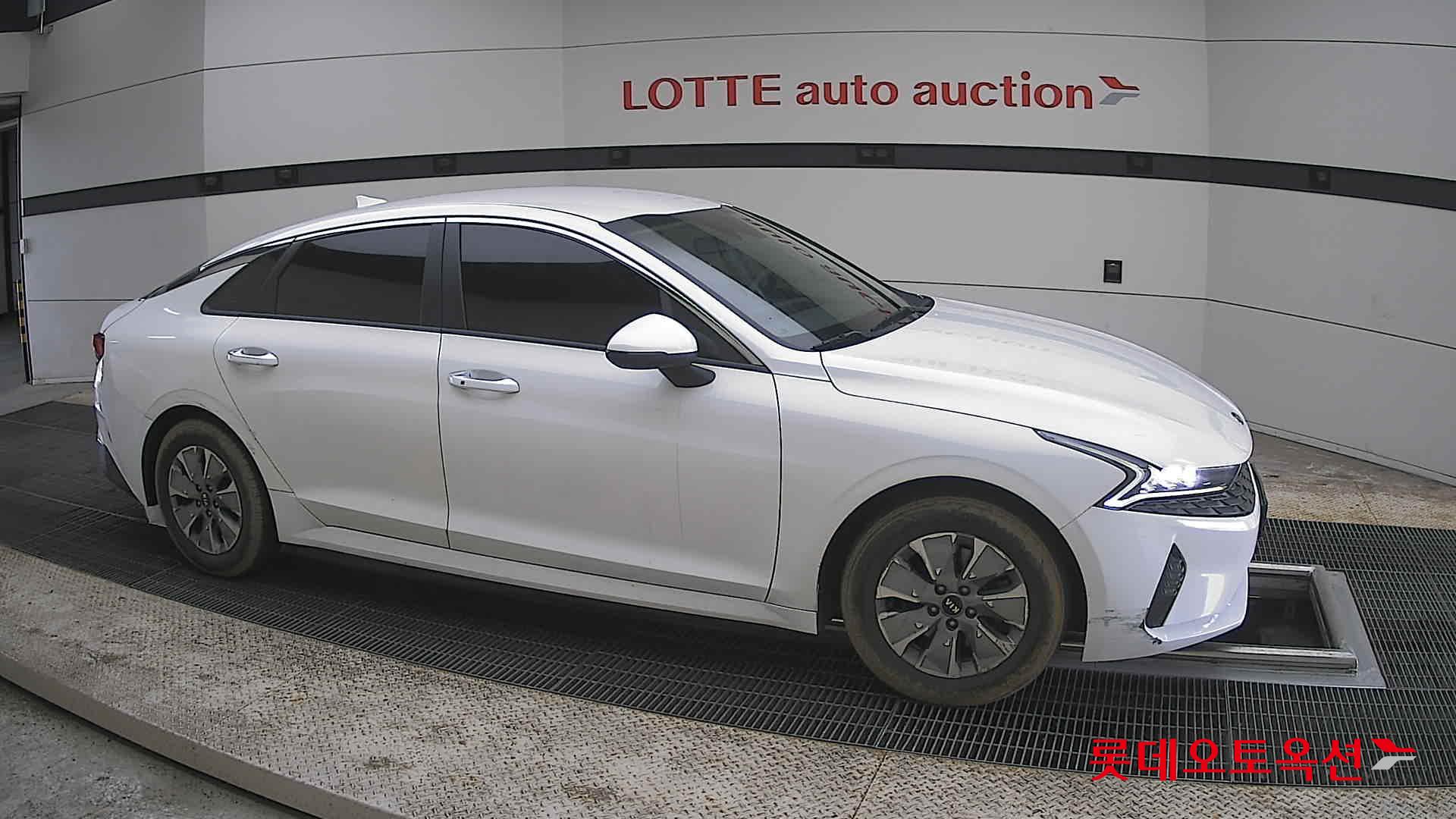 기아자동차 K5 2021 - 이미지 22