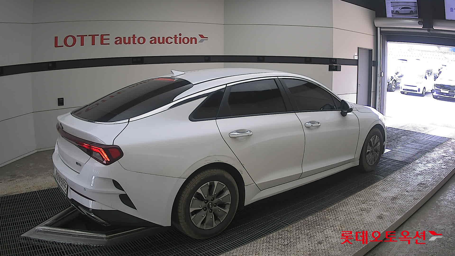 기아자동차 K5 2021 - 이미지 19