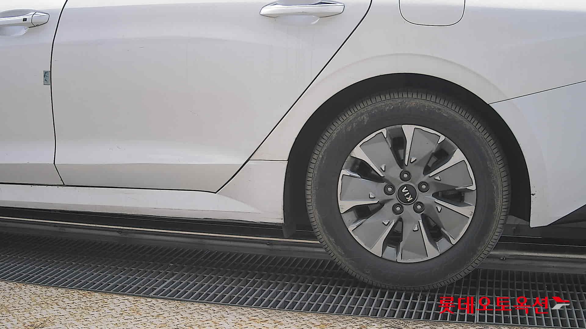 기아자동차 K5 2021 - 이미지 26