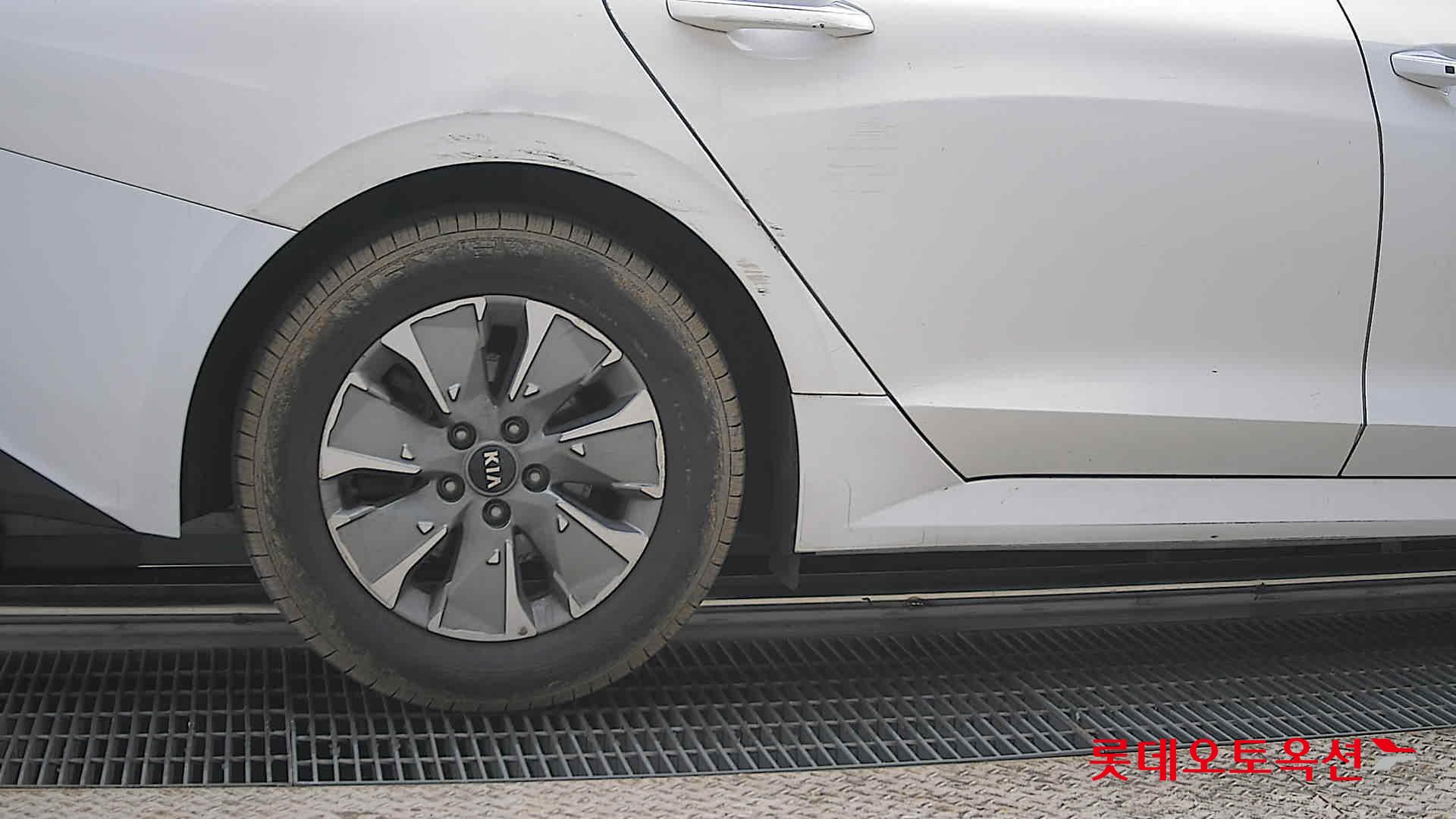 기아자동차 K5 2021 - 이미지 28