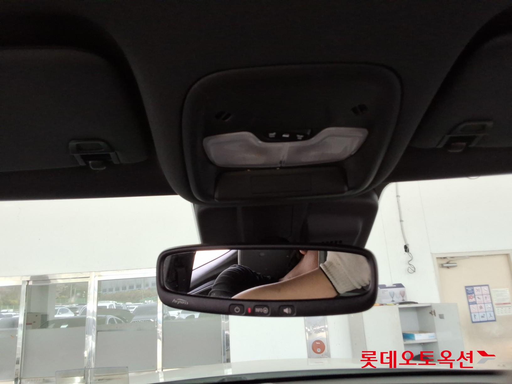 한국지엠 트레일블레이저 - 31