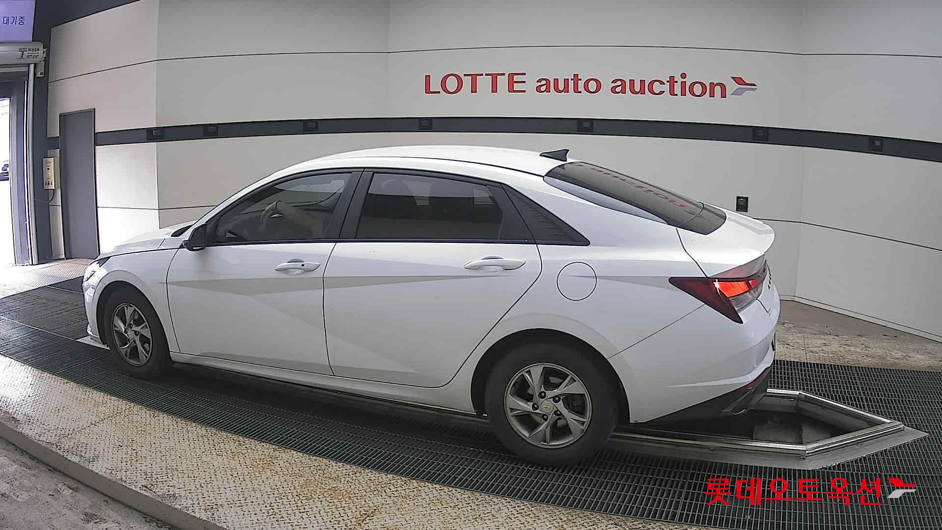 현대자동차 아반떼 2021 - 이미지 14