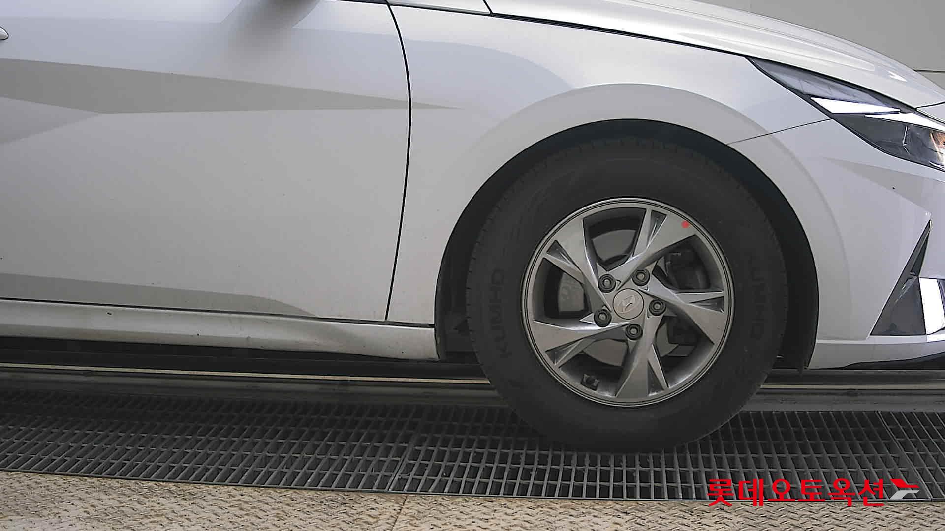 현대자동차 아반떼 2021 - 이미지 27