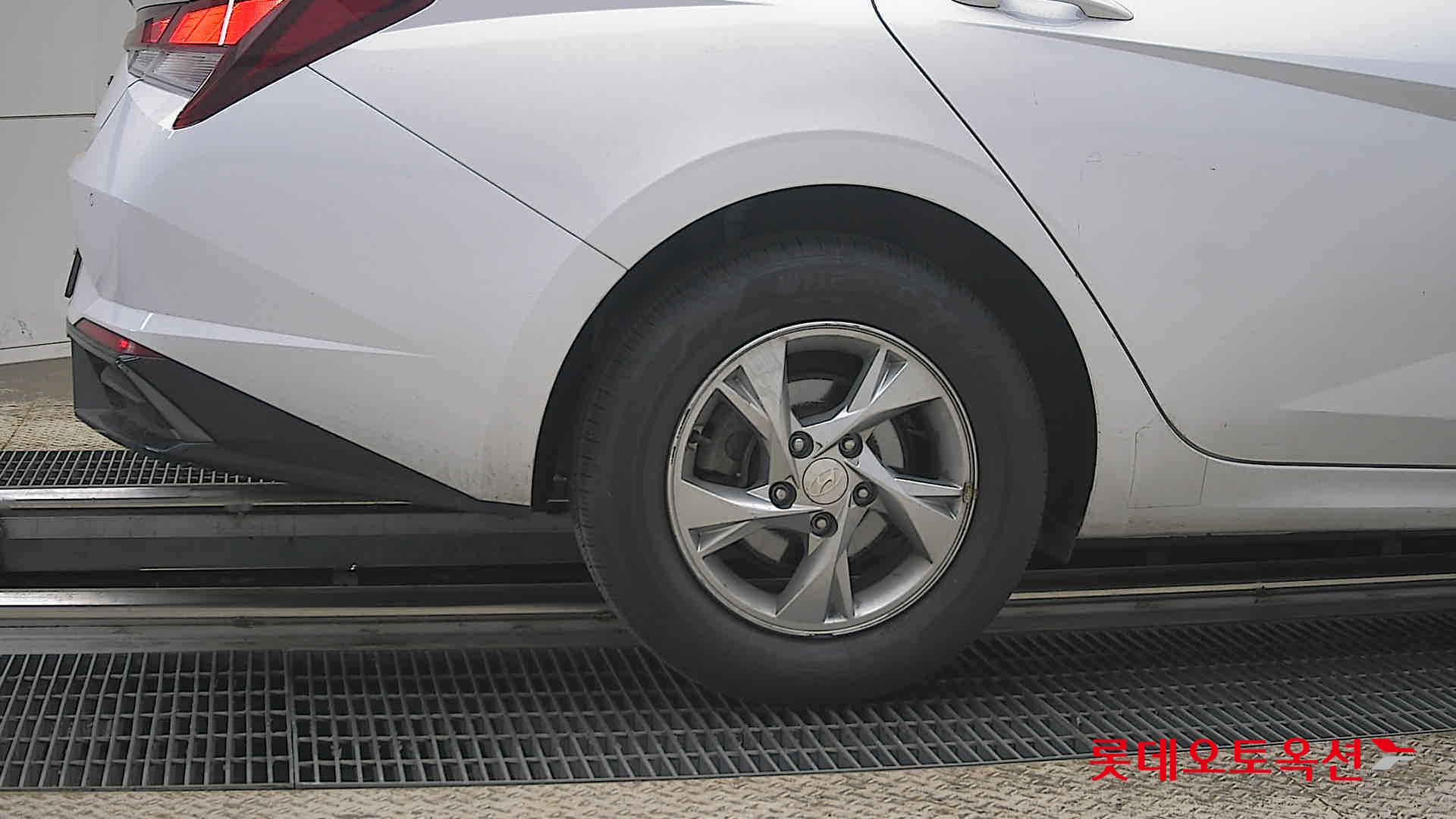 현대자동차 아반떼 2021 - 이미지 28