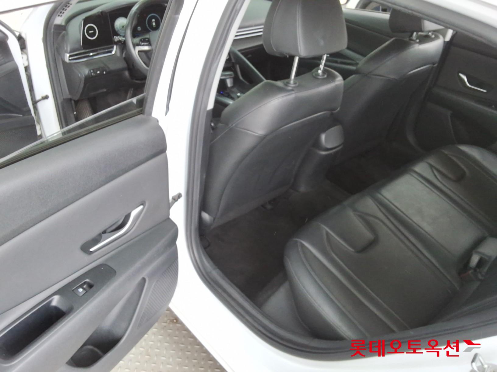 현대자동차 아반떼 2021 - 이미지 38