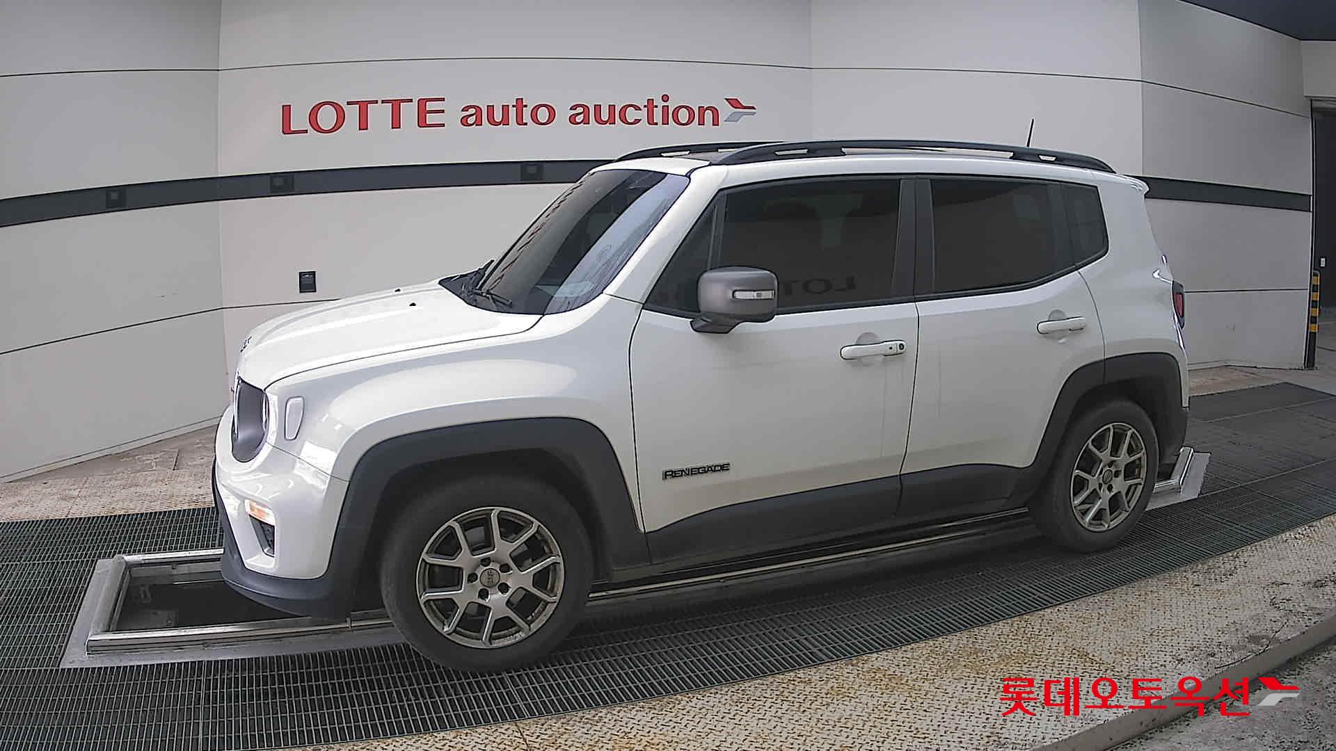CHRYSLER 짚 레니게이드 - 12