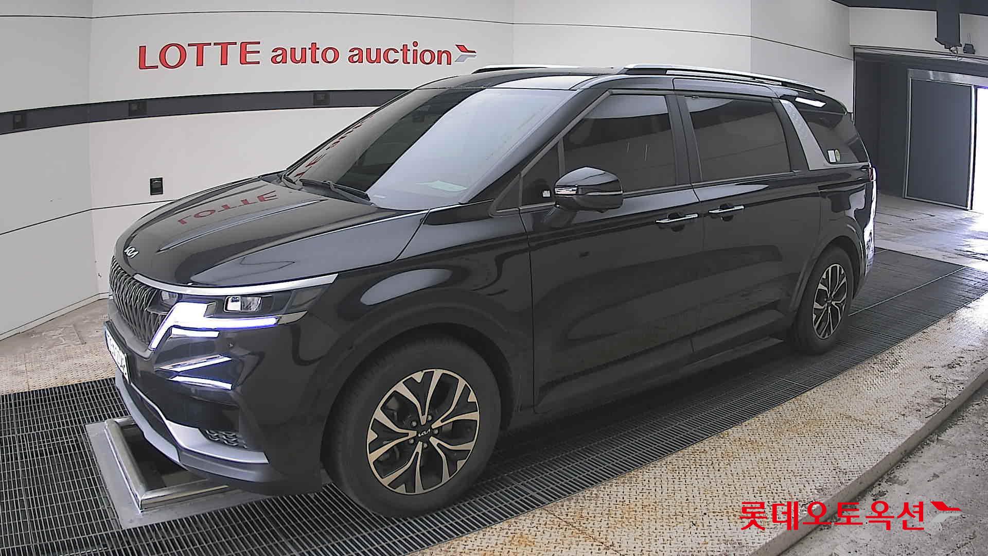 Kia Carnival 2023 - Image 11