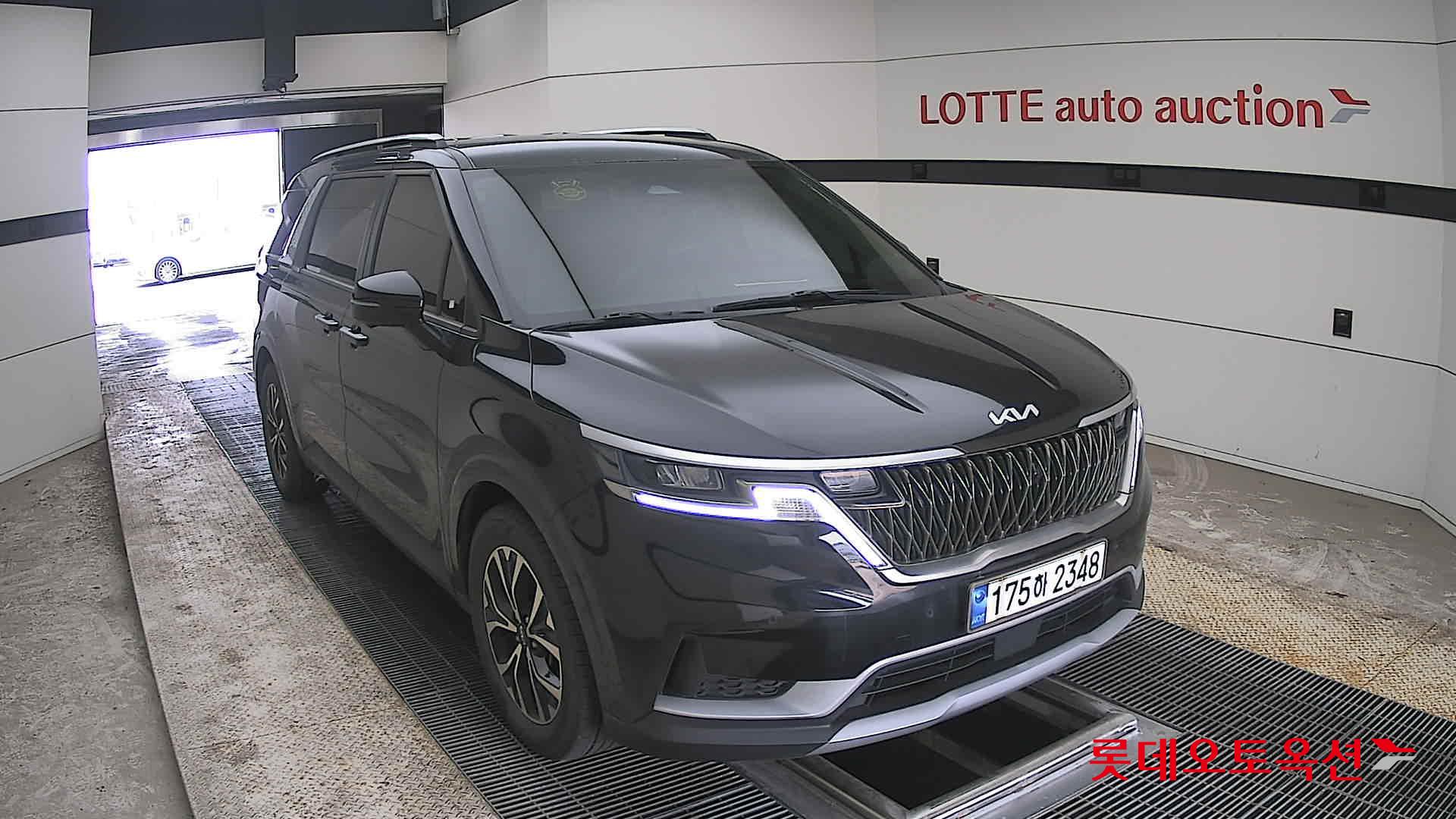 Kia Carnival 2023 - Image 24