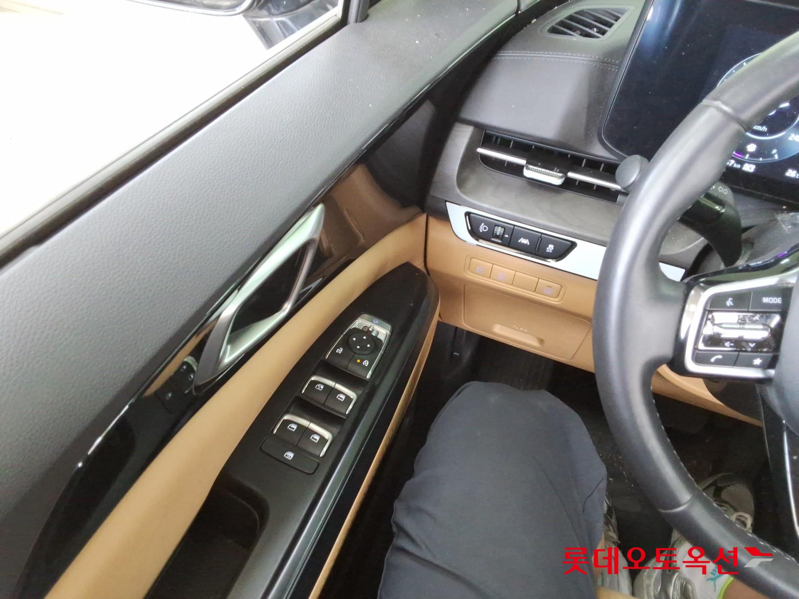 Kia Carnival 2023 - Image 29