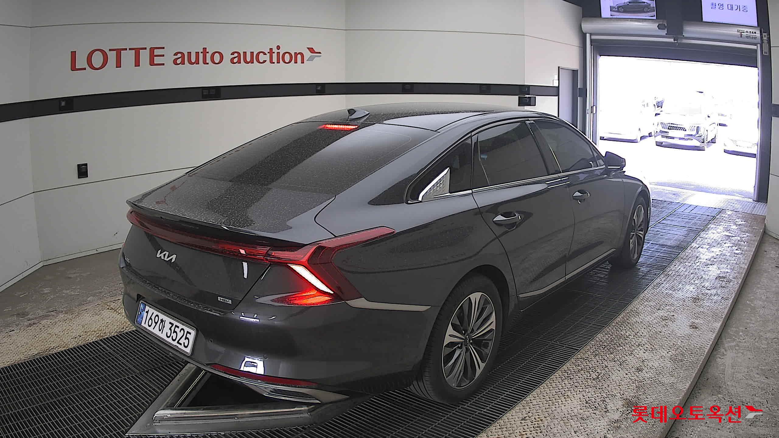 كيا K8 2022 - صورة 5