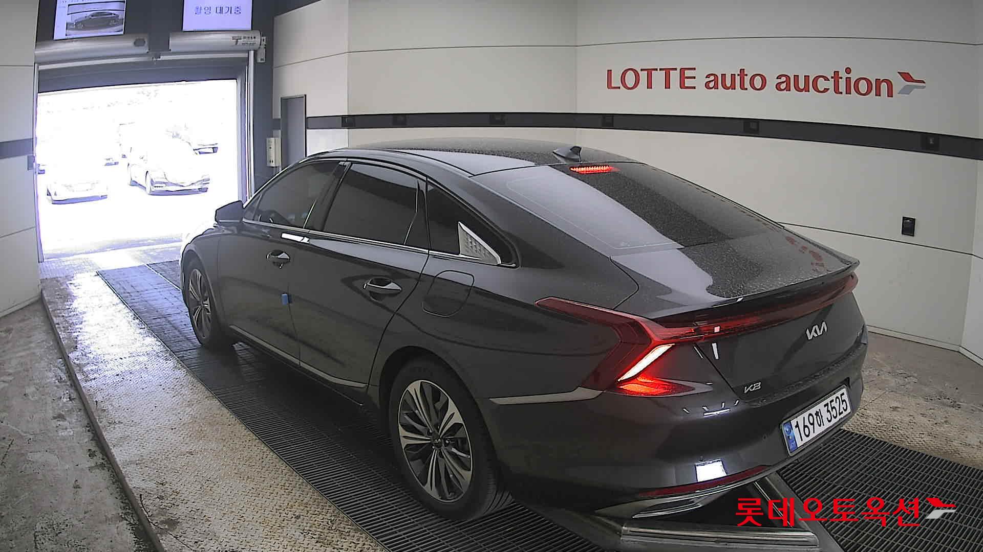 كيا K8 2022 - صورة 4