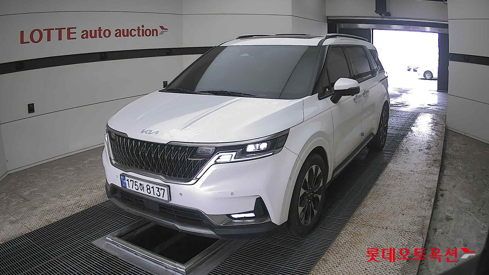 Kia Carnival 2023 - Image 10