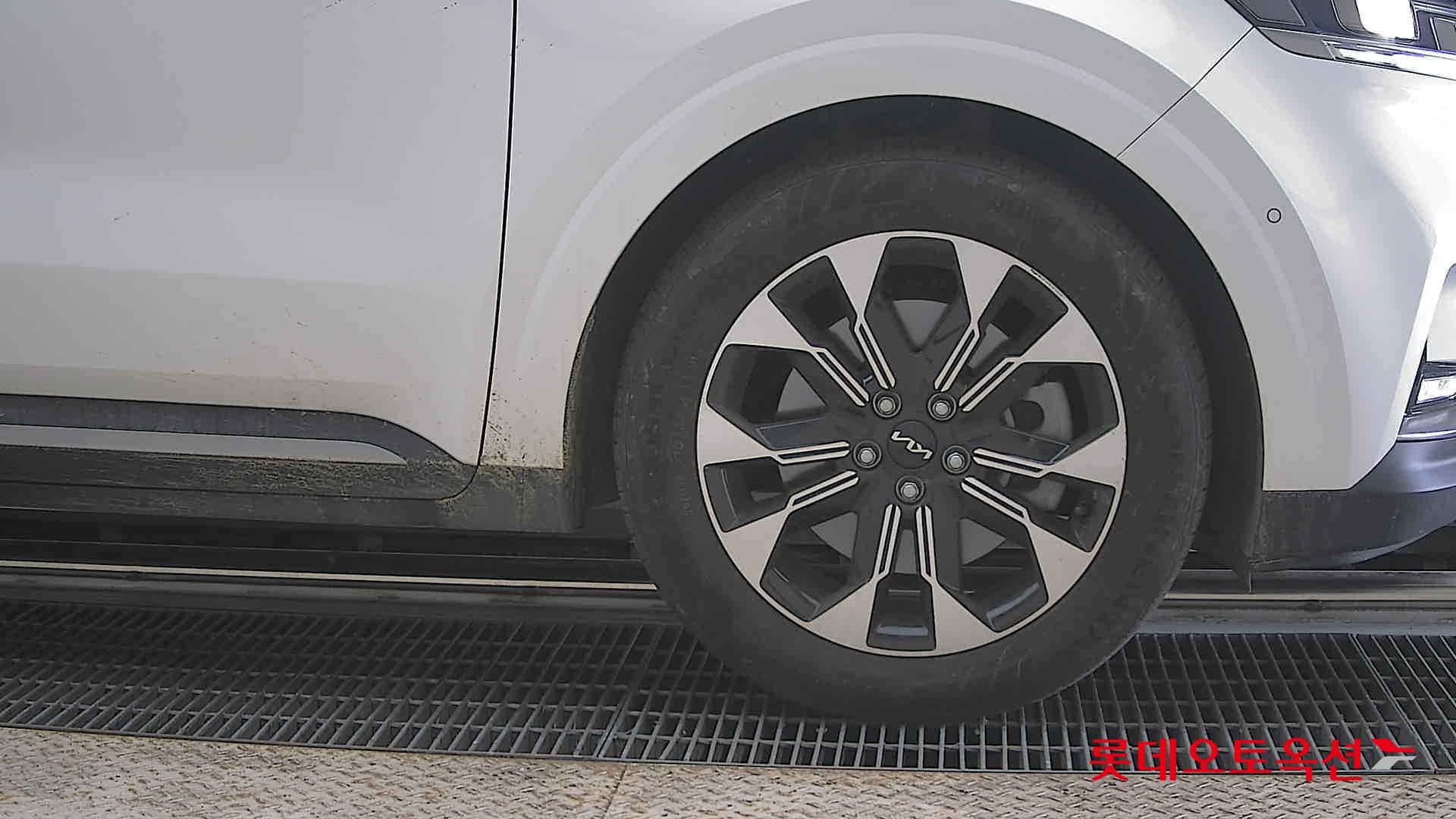 Kia Carnival 2023 - Image 27