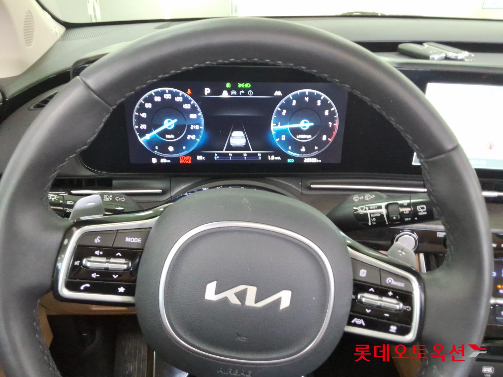 Kia Carnival 2023 - Image 30