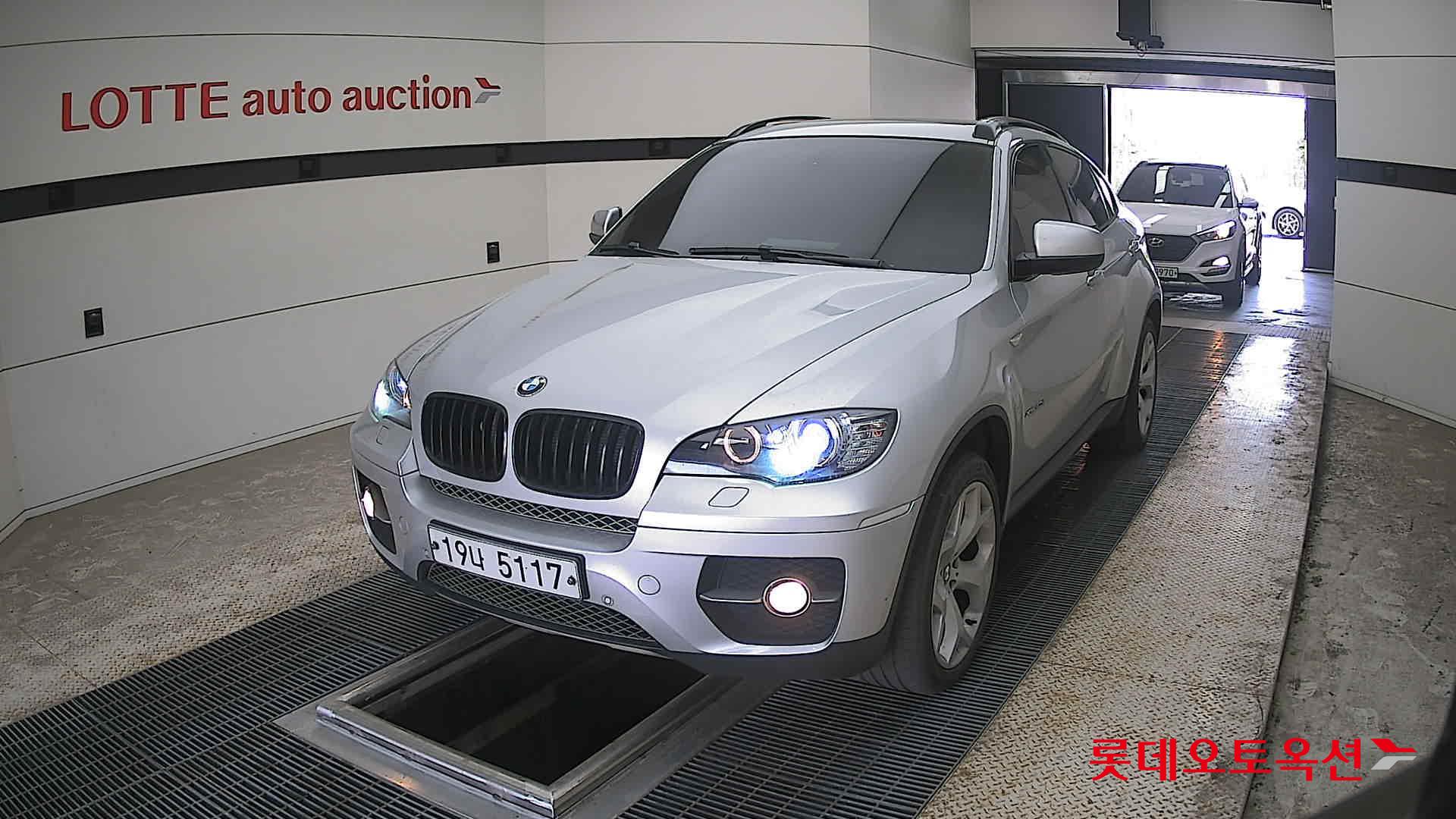 BMW X6 - 10