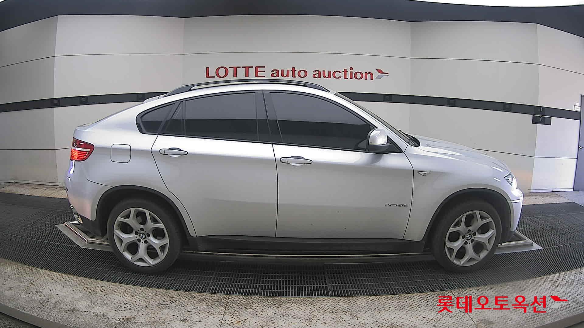 BMW X6 - 21