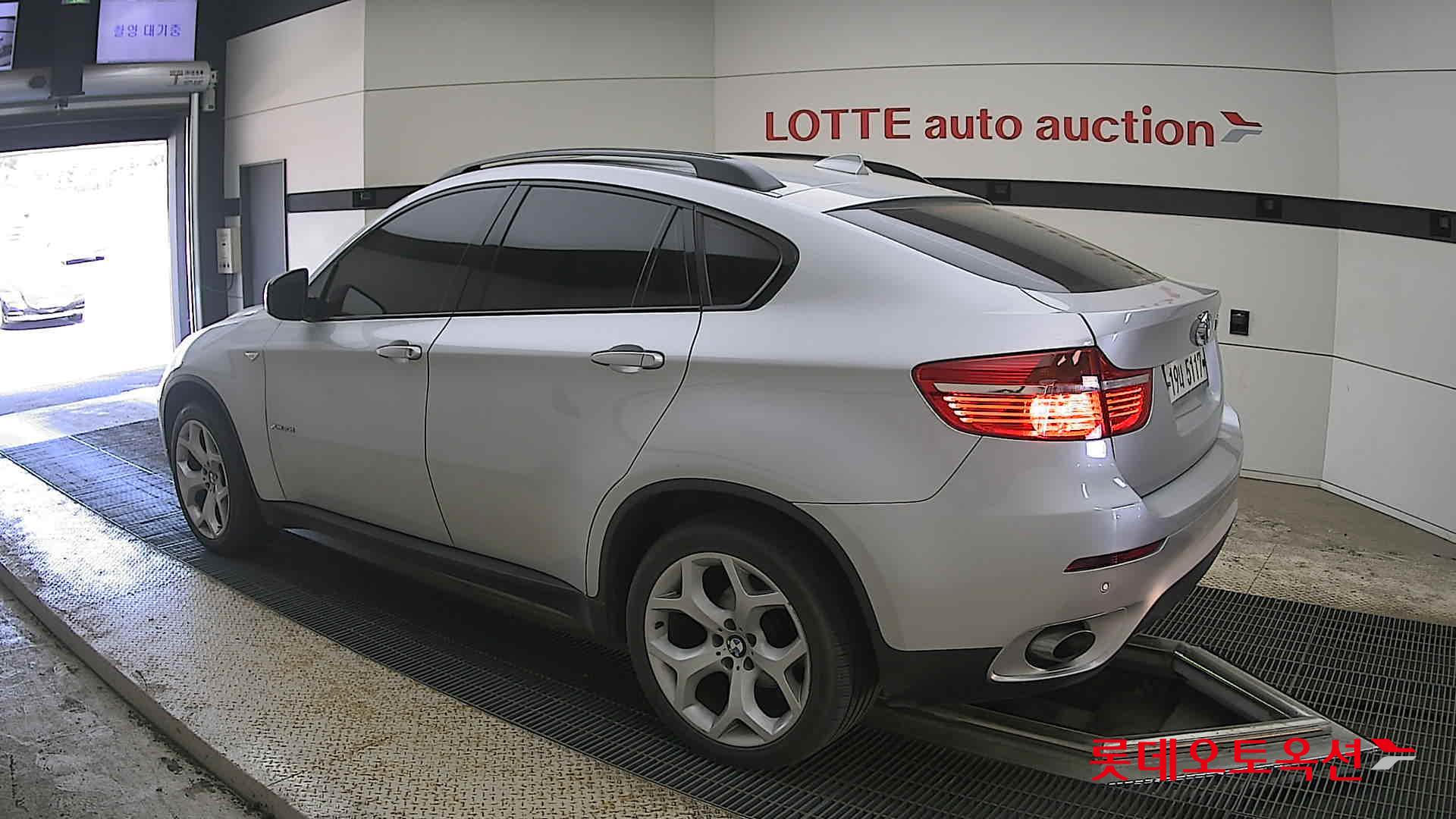 BMW X6 - 15