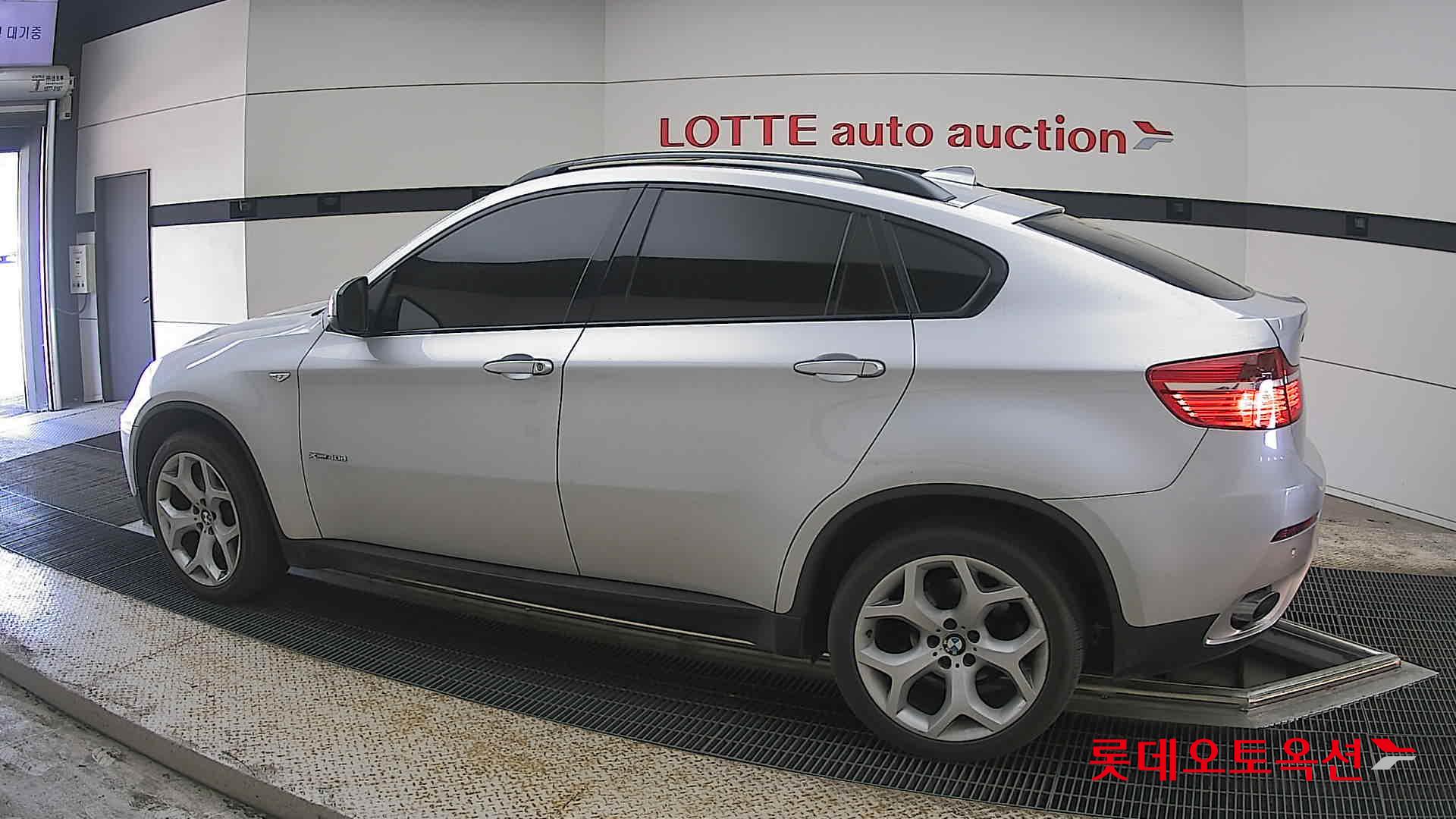 BMW X6 - 14