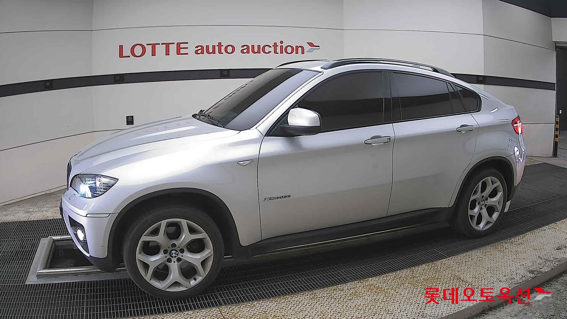 BMW X6 - 12