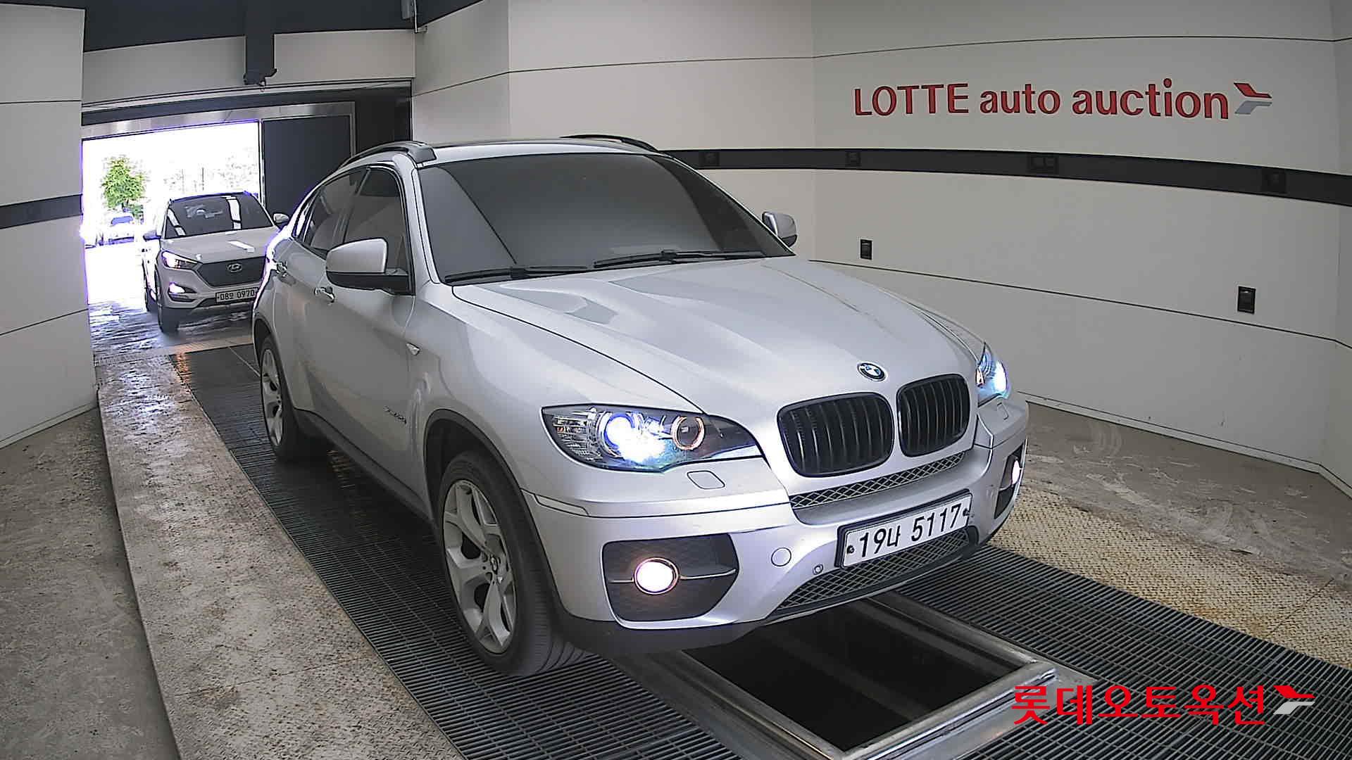 BMW X6 - 24