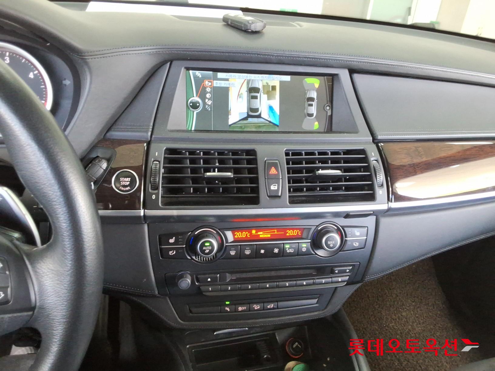 BMW X6 - 33