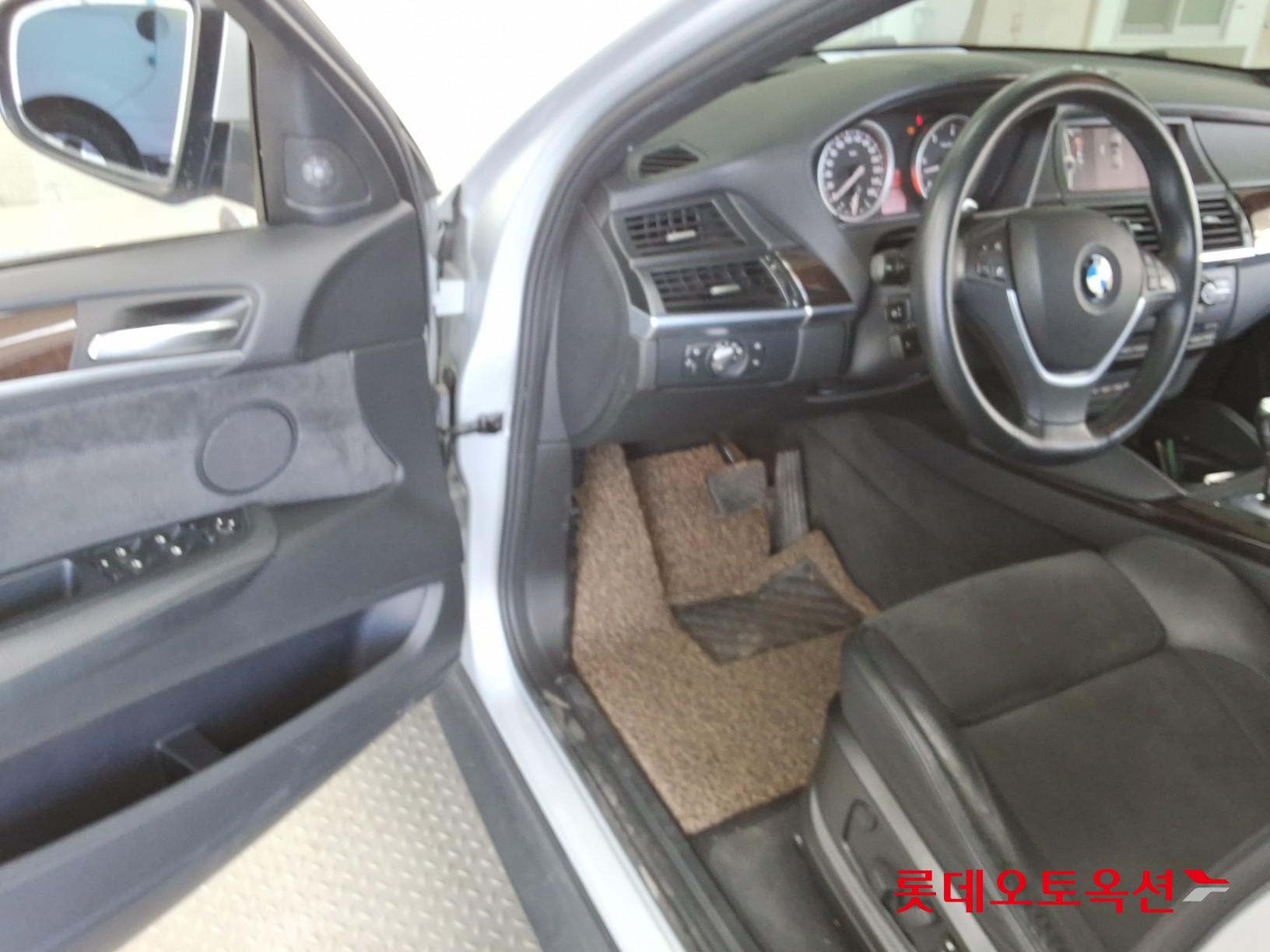 BMW X6 - 37