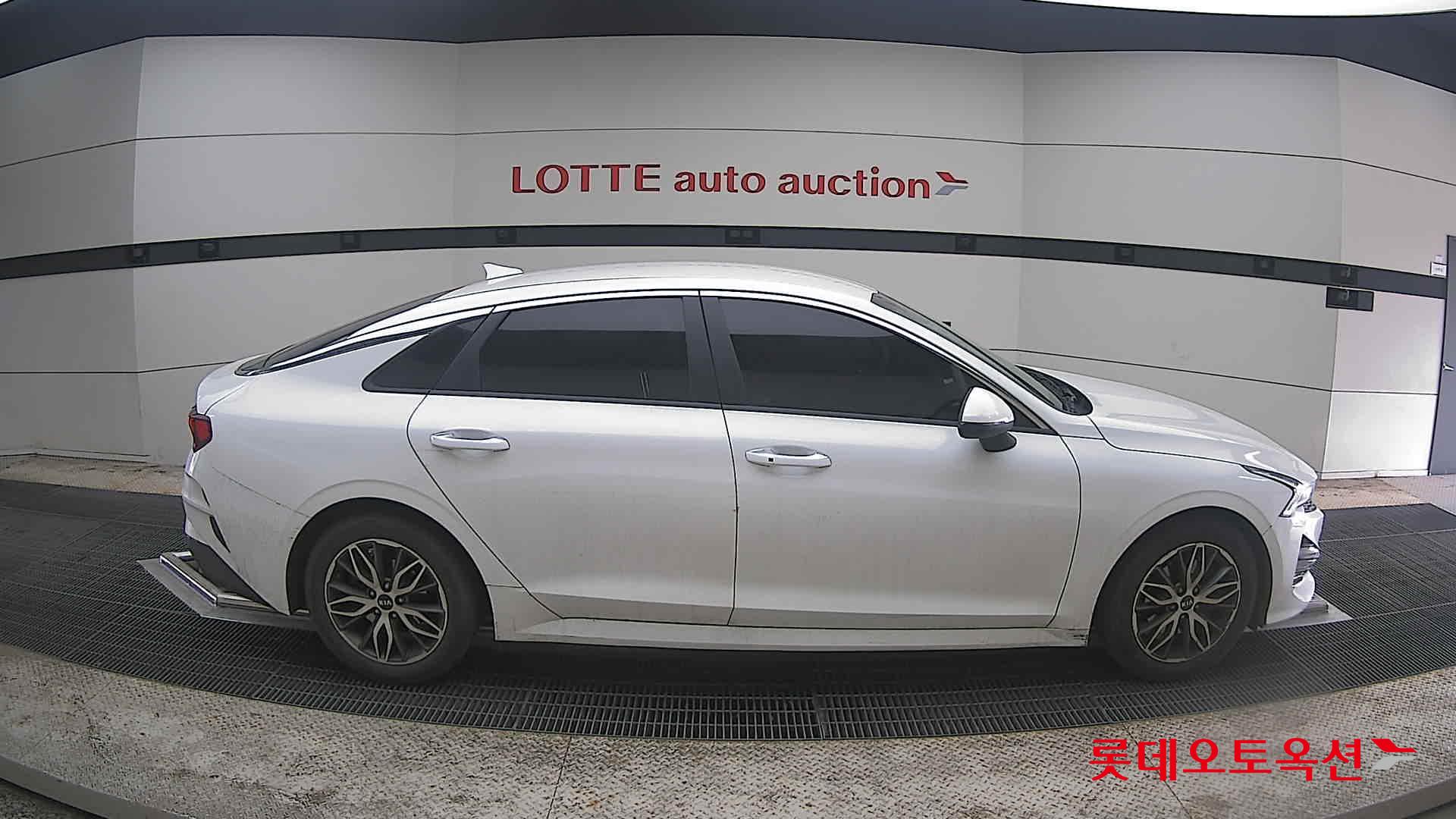 كيا K5 2021 - صورة 21