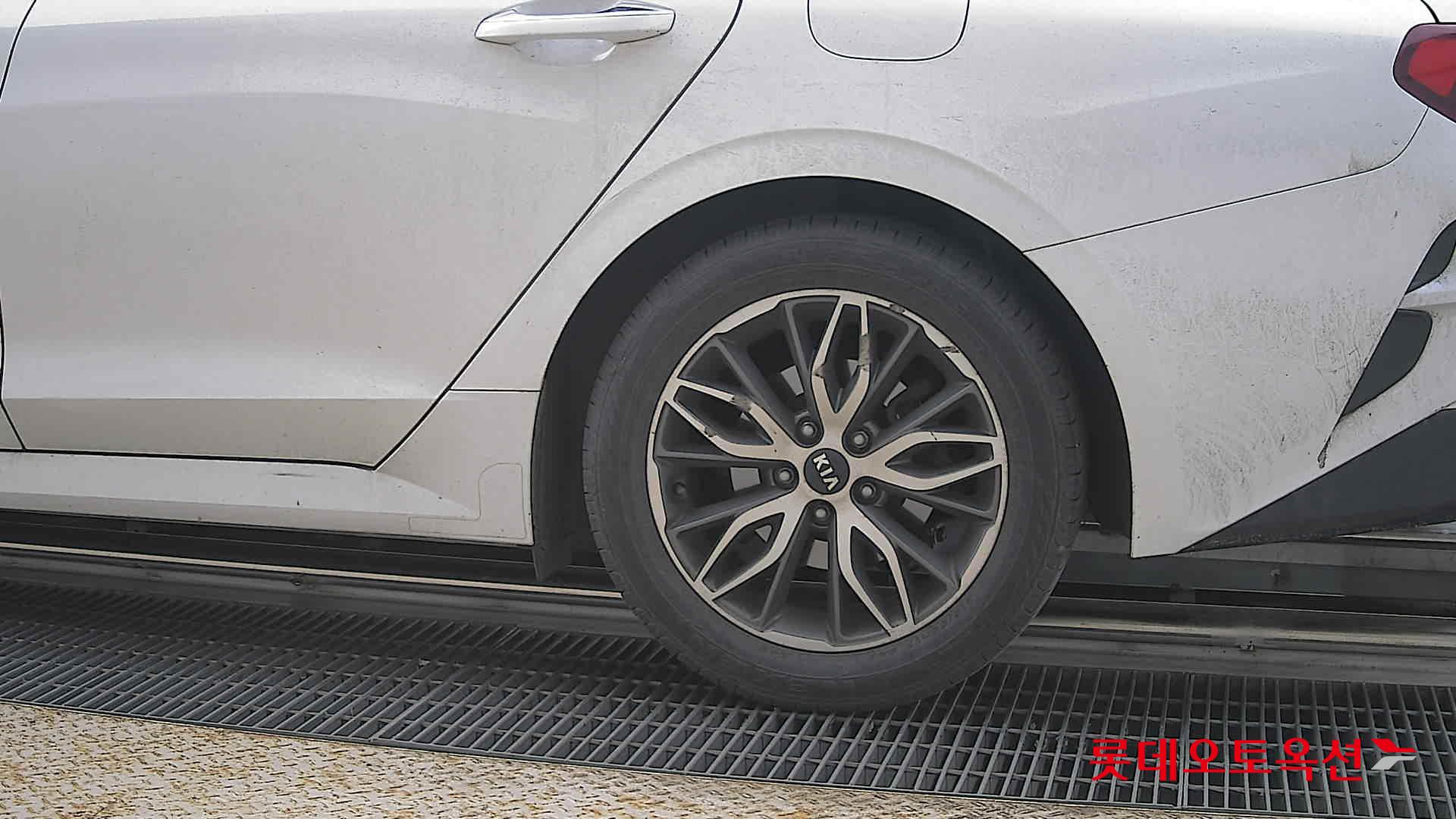 كيا K5 2021 - صورة 26