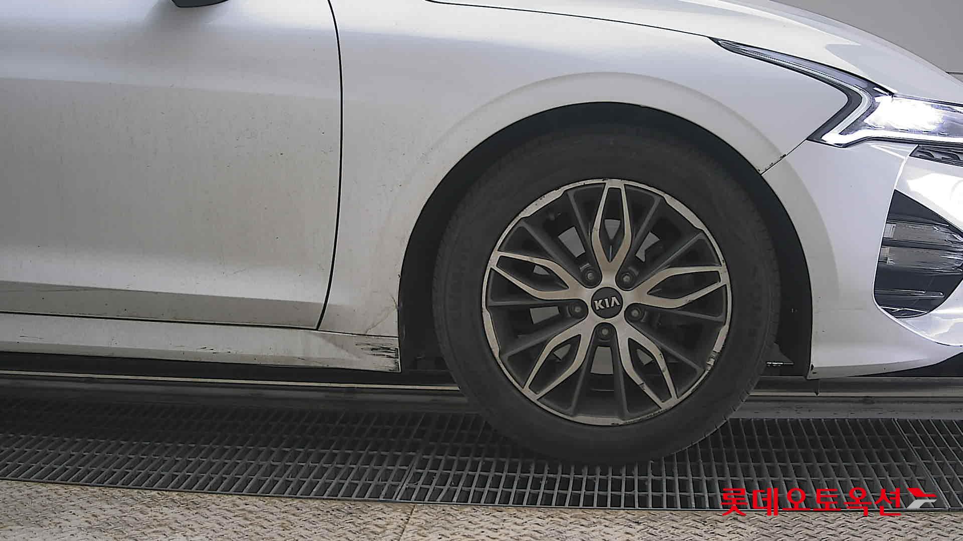 كيا K5 2021 - صورة 27