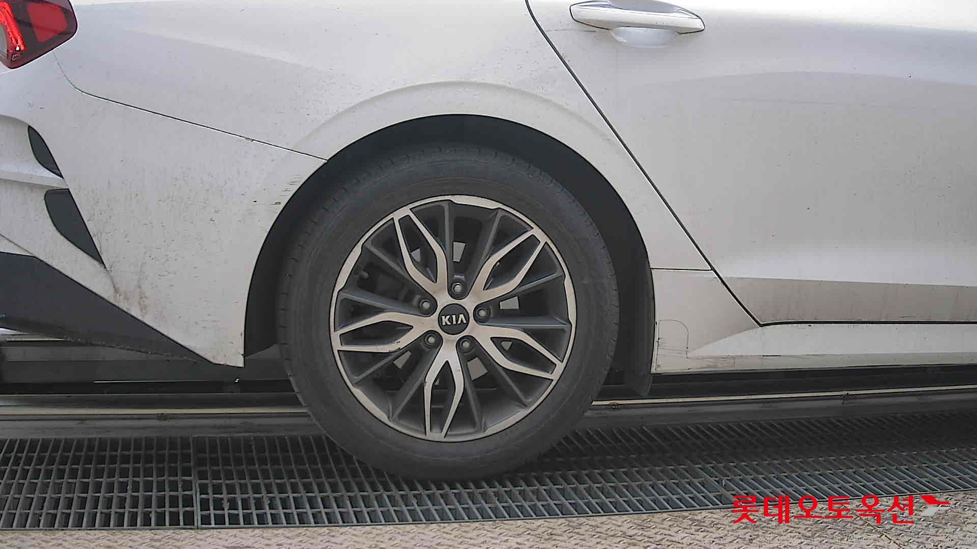 كيا K5 2021 - صورة 28