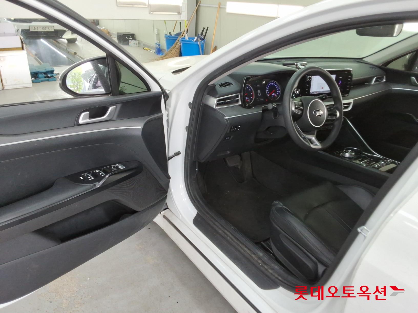 كيا K5 2021 - صورة 35