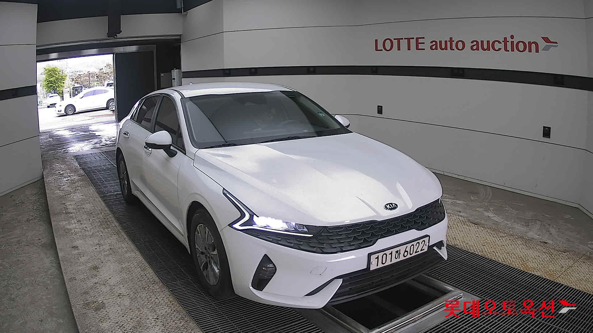 기아자동차 K5 2021 - 이미지 24