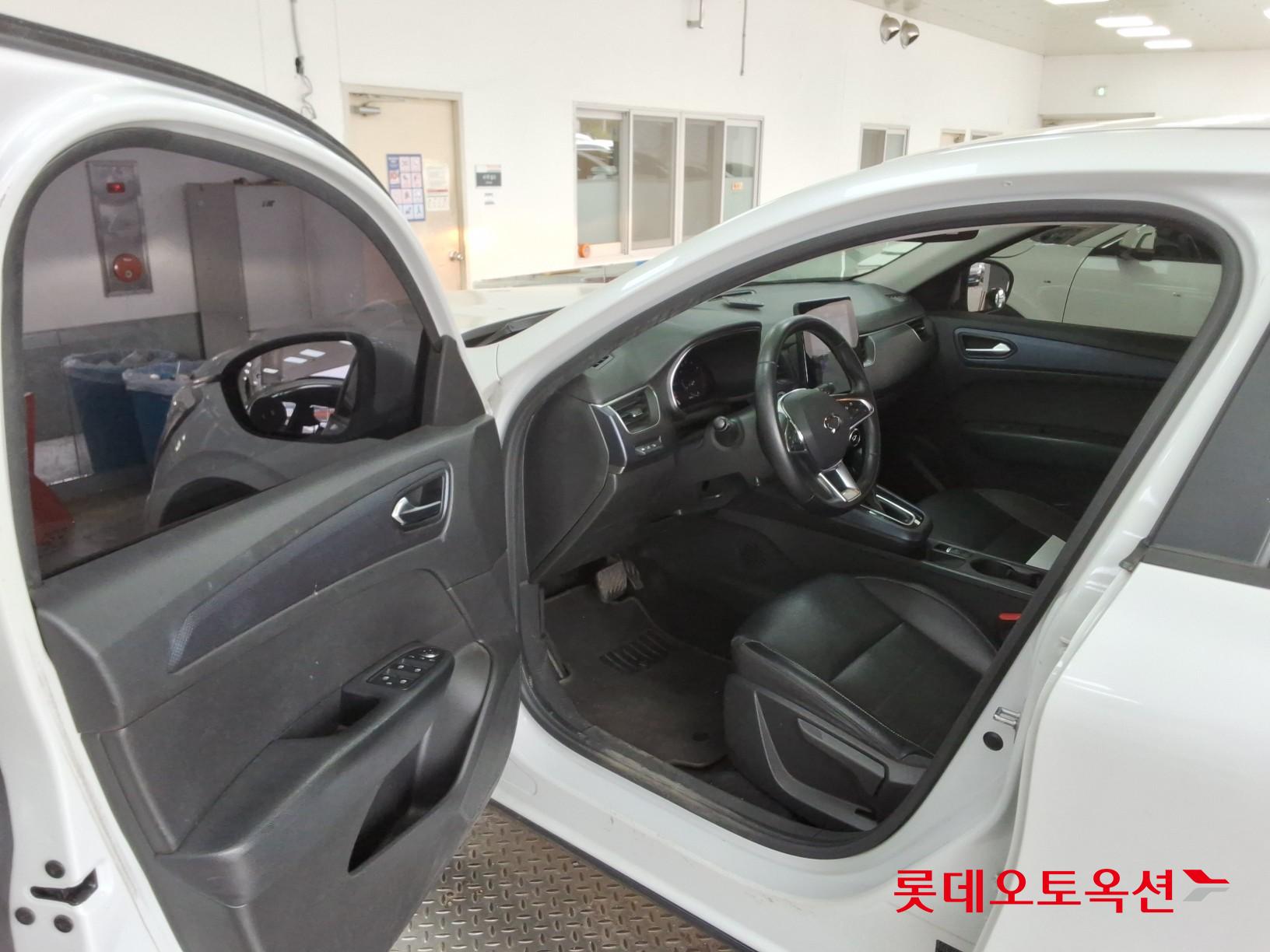 Renault Samsung XM3 2020 - Image 37